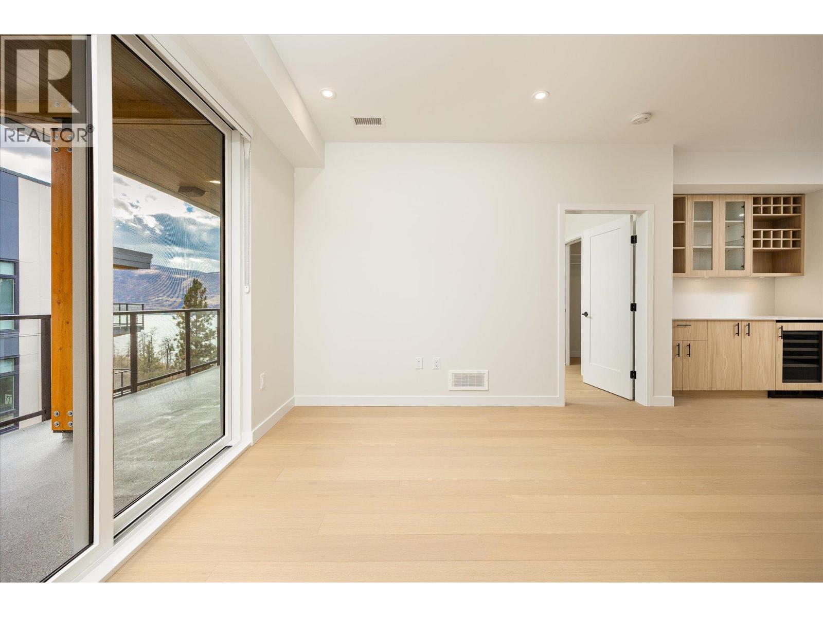 9654 Benchland Drive Unit# 601, Lake Country, British Columbia  V4V 0C5 - Photo 15 - 10377078