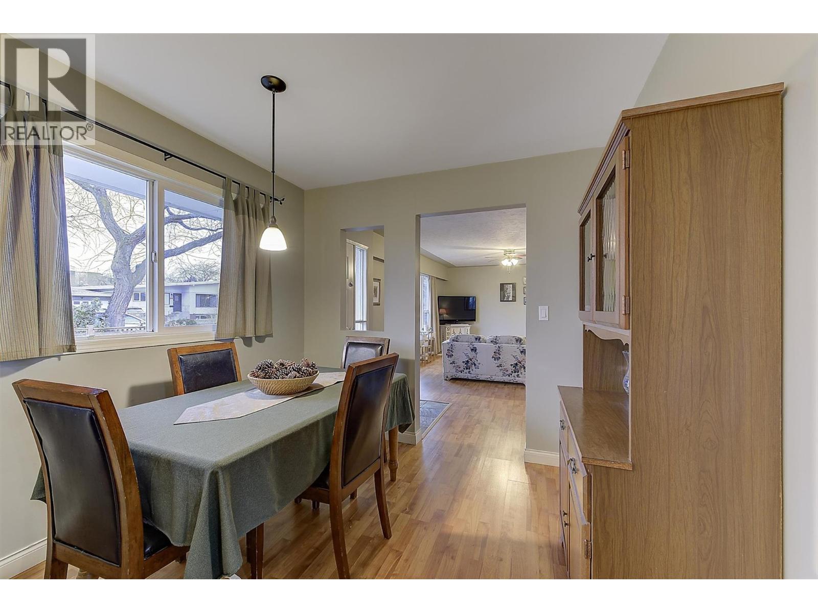 1122 Stockwell Avenue, Kelowna, British Columbia  V1Y 6W6 - Photo 10 - 10377365