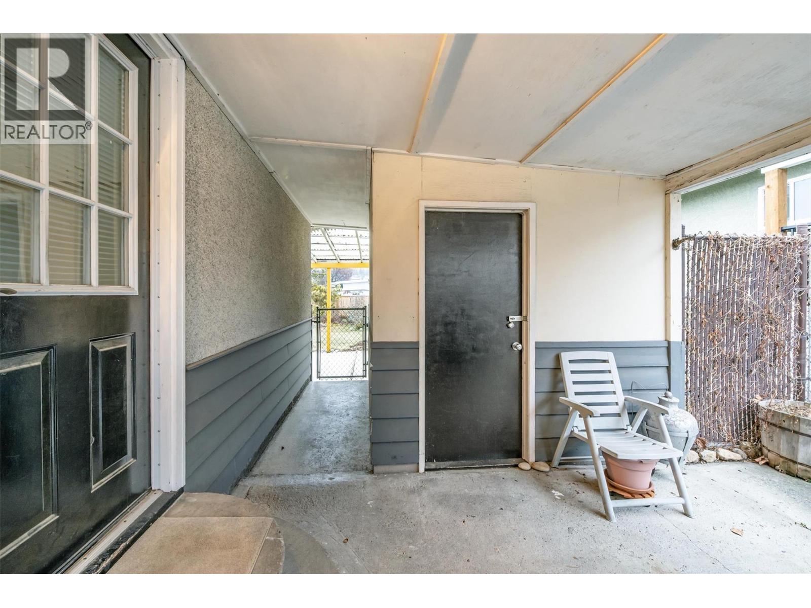 1122 Stockwell Avenue, Kelowna, British Columbia  V1Y 6W6 - Photo 26 - 10377365