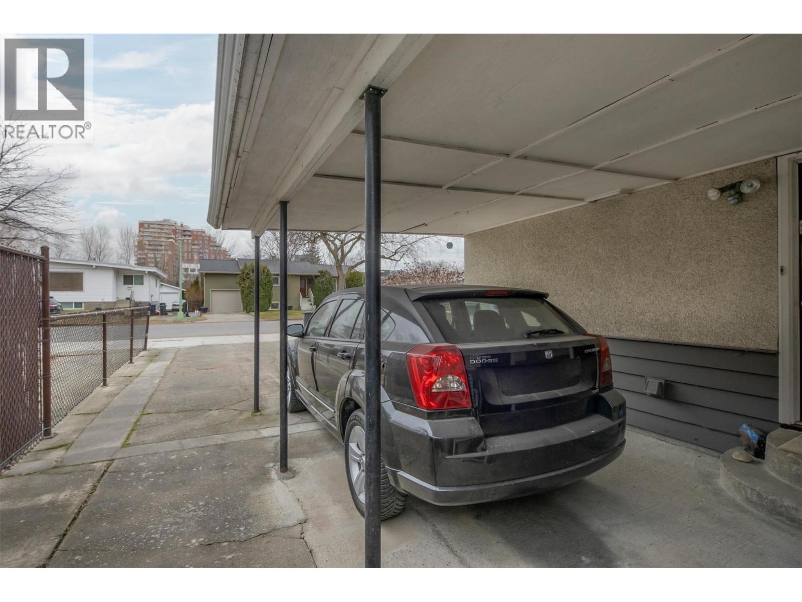 1122 Stockwell Avenue, Kelowna, British Columbia  V1Y 6W6 - Photo 35 - 10377365