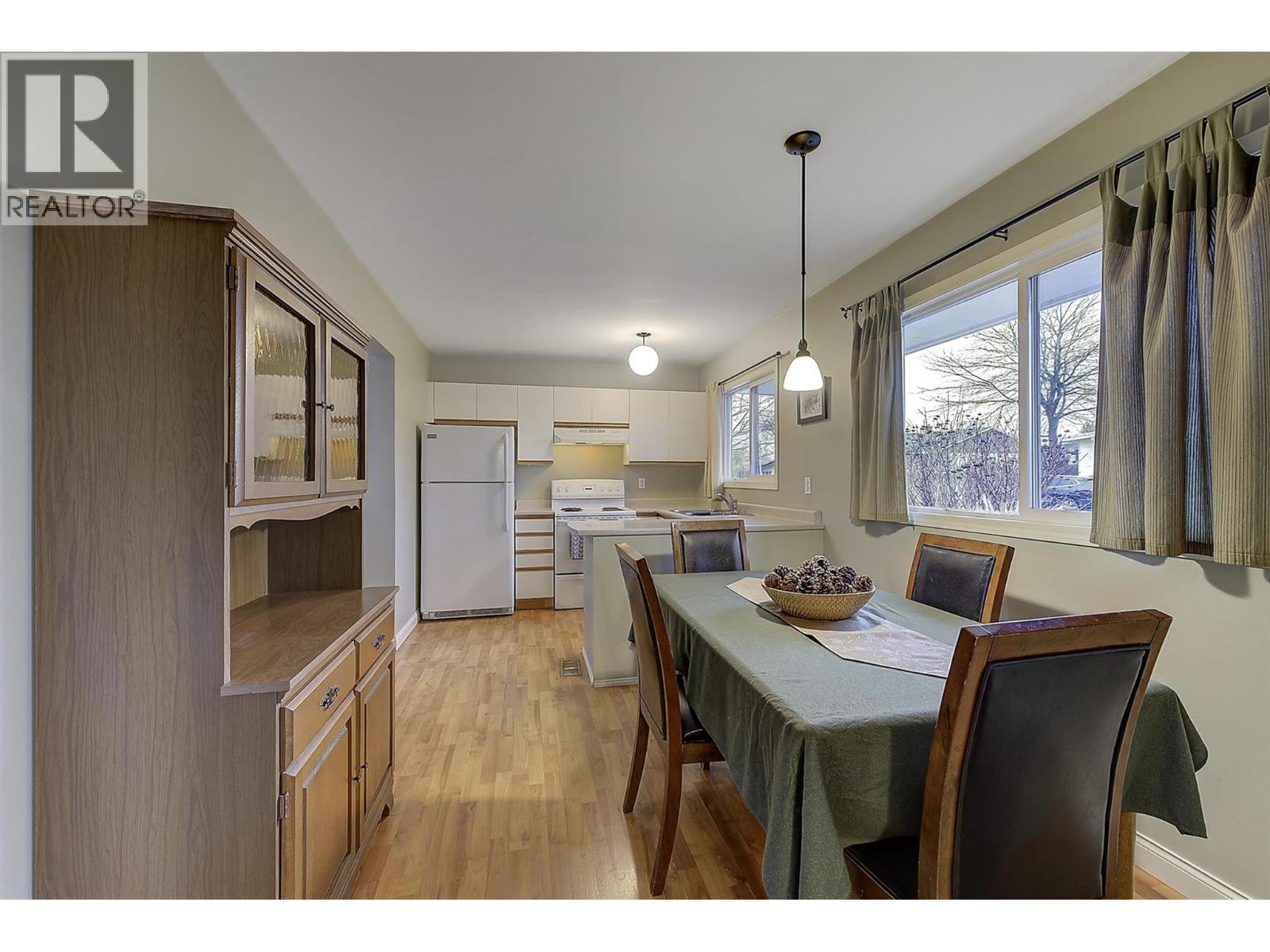 1122 Stockwell Avenue, Kelowna, British Columbia  V1Y 6W6 - Photo 9 - 10377365