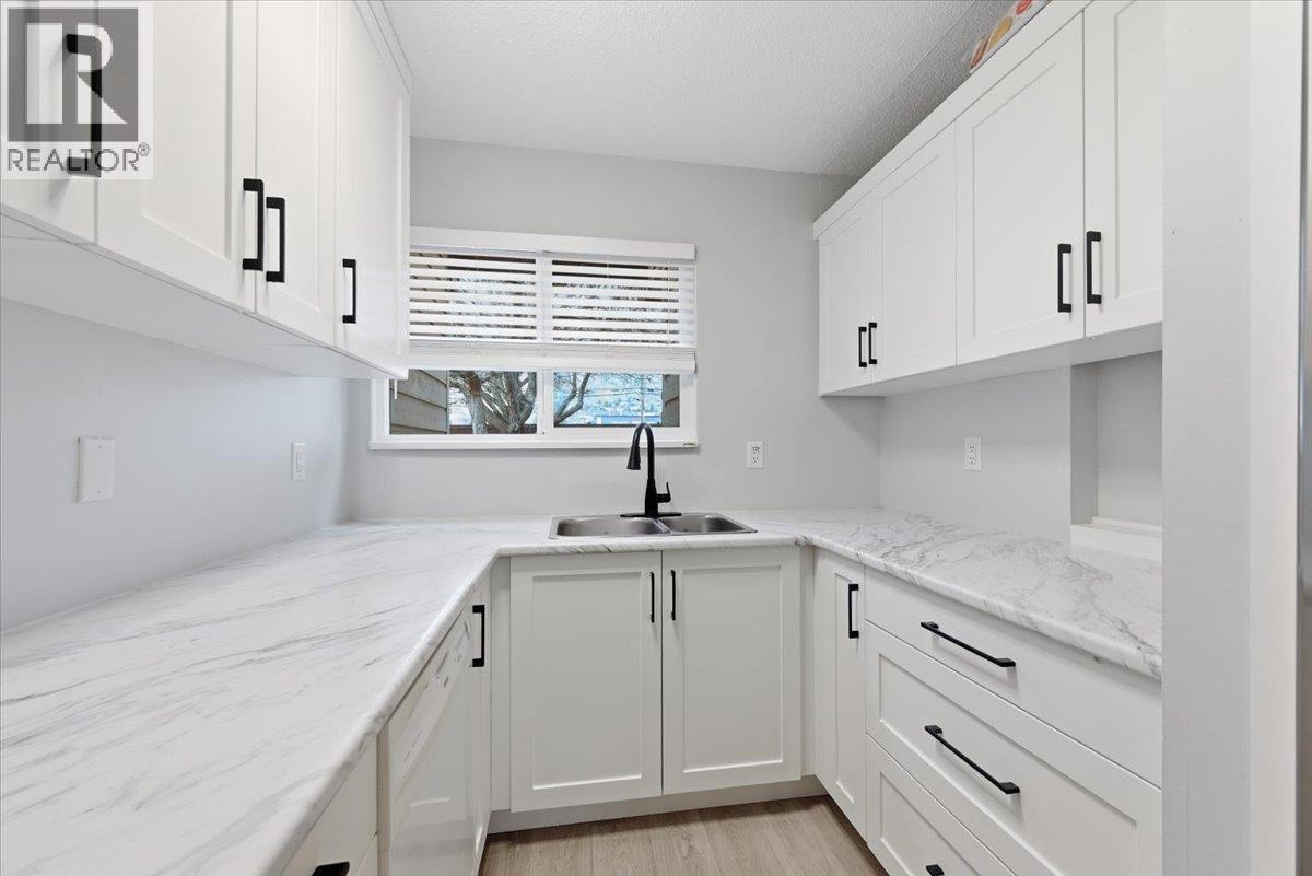 5300 25 Avenue Unit# 4, Vernon, British Columbia  V1T 6R4 - Photo 10 - 10376055