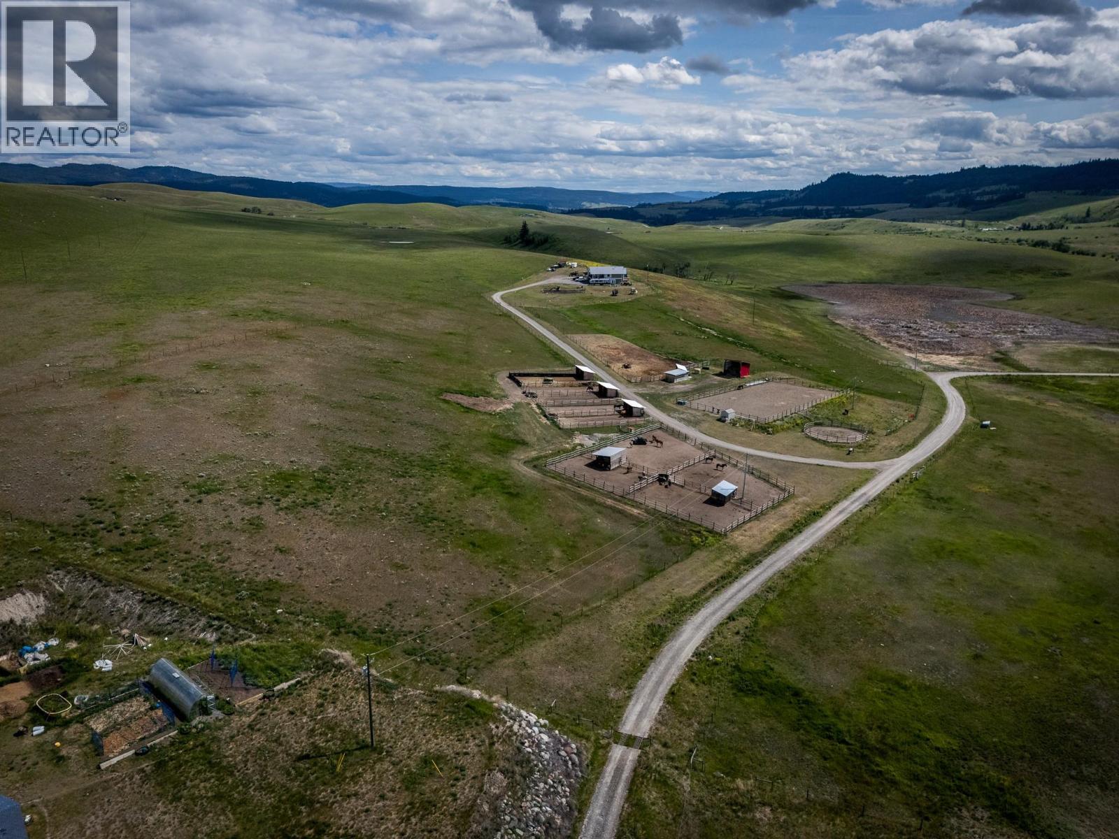 3650 Princeton Kamloops Highway, Kamloops, British Columbia  V0E 2A0 - Photo 42 - 10377421