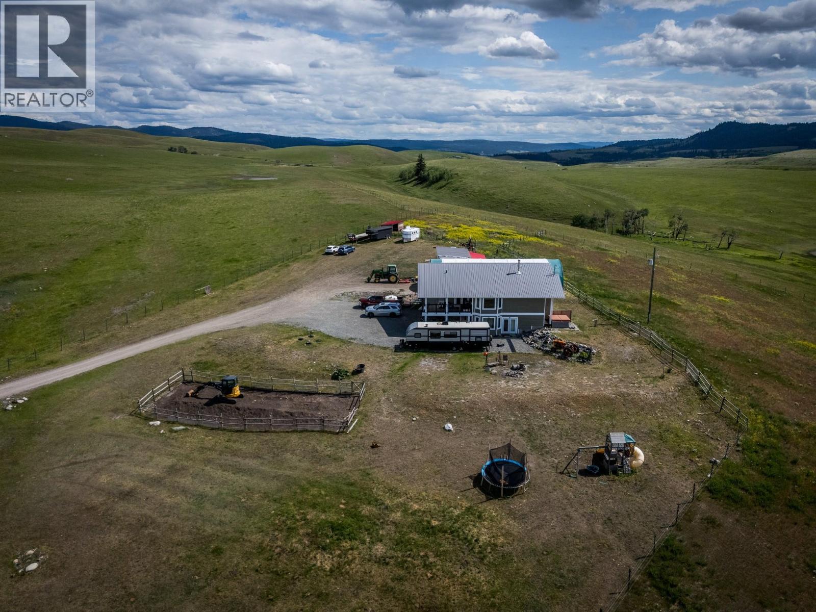 3650 Princeton Kamloops Highway, Kamloops, British Columbia  V0E 2A0 - Photo 46 - 10377421