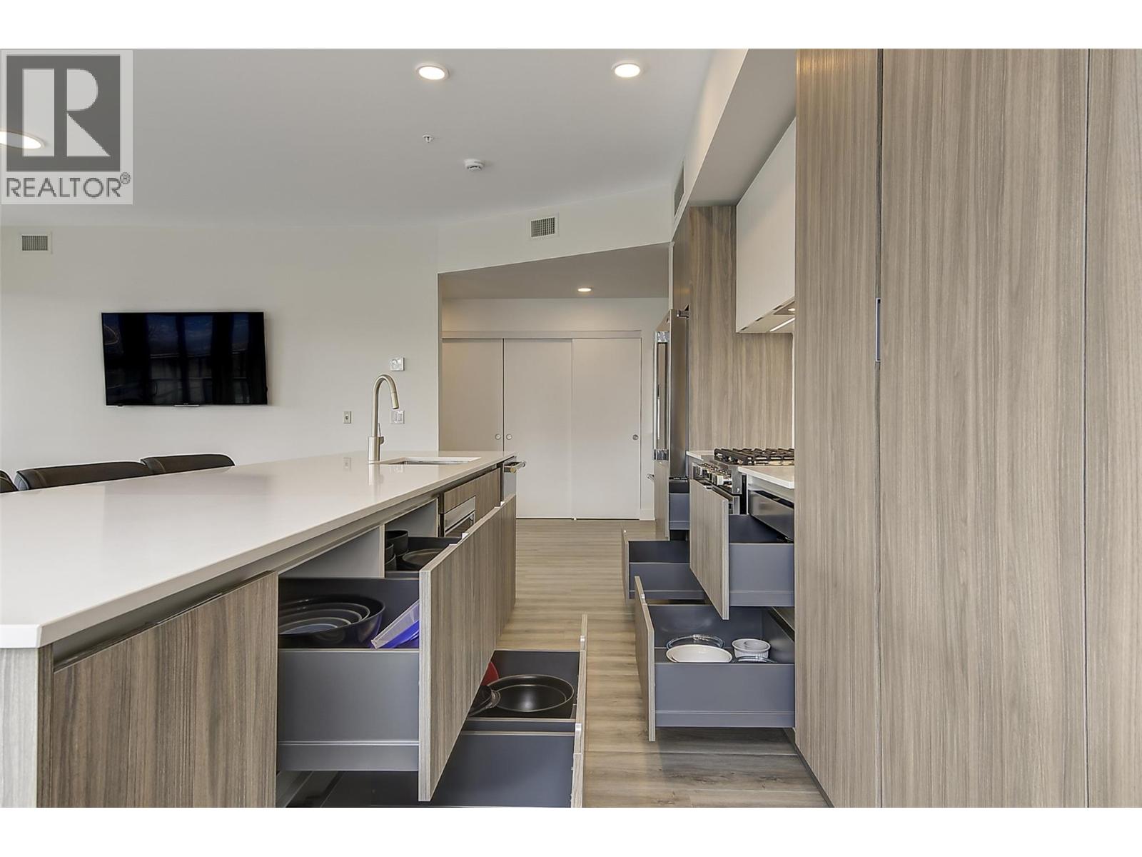 2760 Olalla Road Unit# 107, West Kelowna, British Columbia  V1Z 2A9 - Photo 9 - 10377321