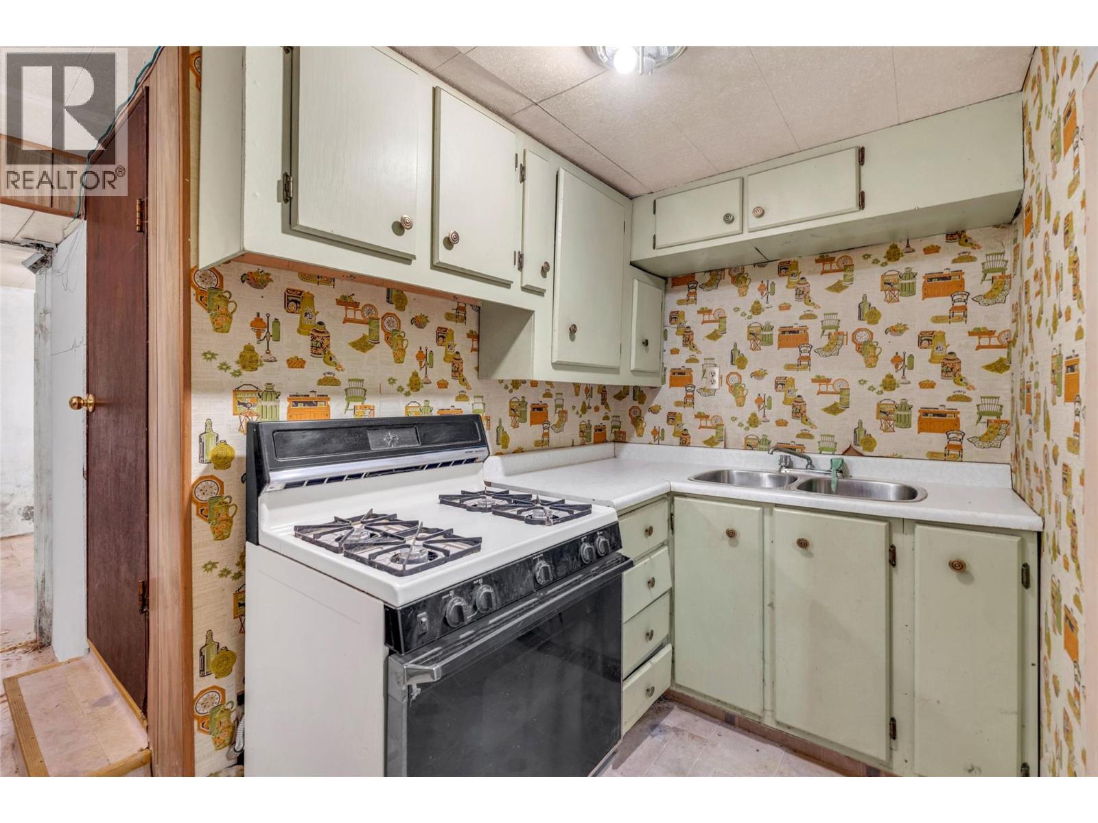 711 Nelson Avenue, Penticton, British Columbia  V2A 6J7 - Photo 26 - 10377398