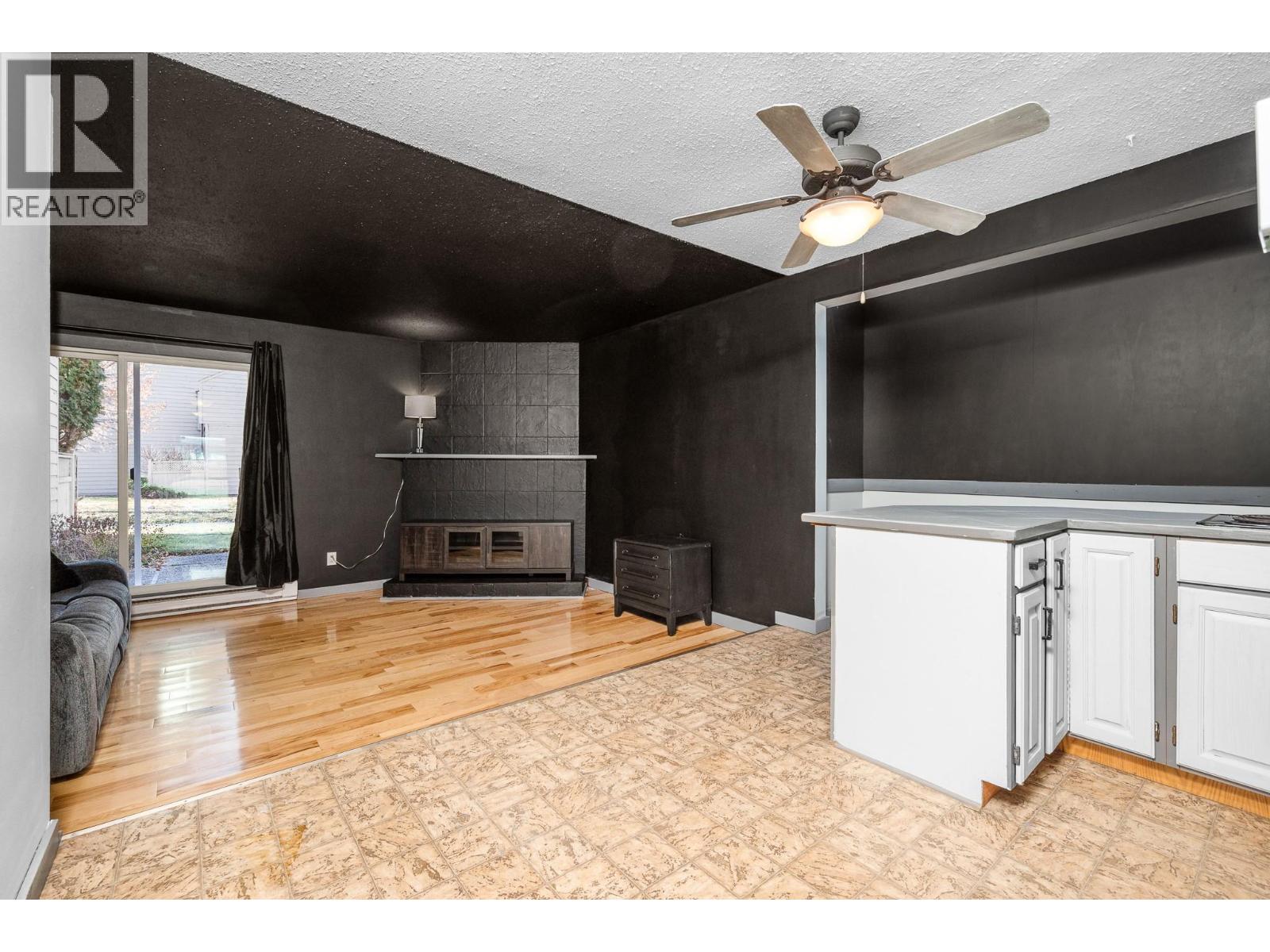 5300 25 Avenue Unit# 8, Vernon, British Columbia  V1T 6R4 - Photo 2 - 10377141