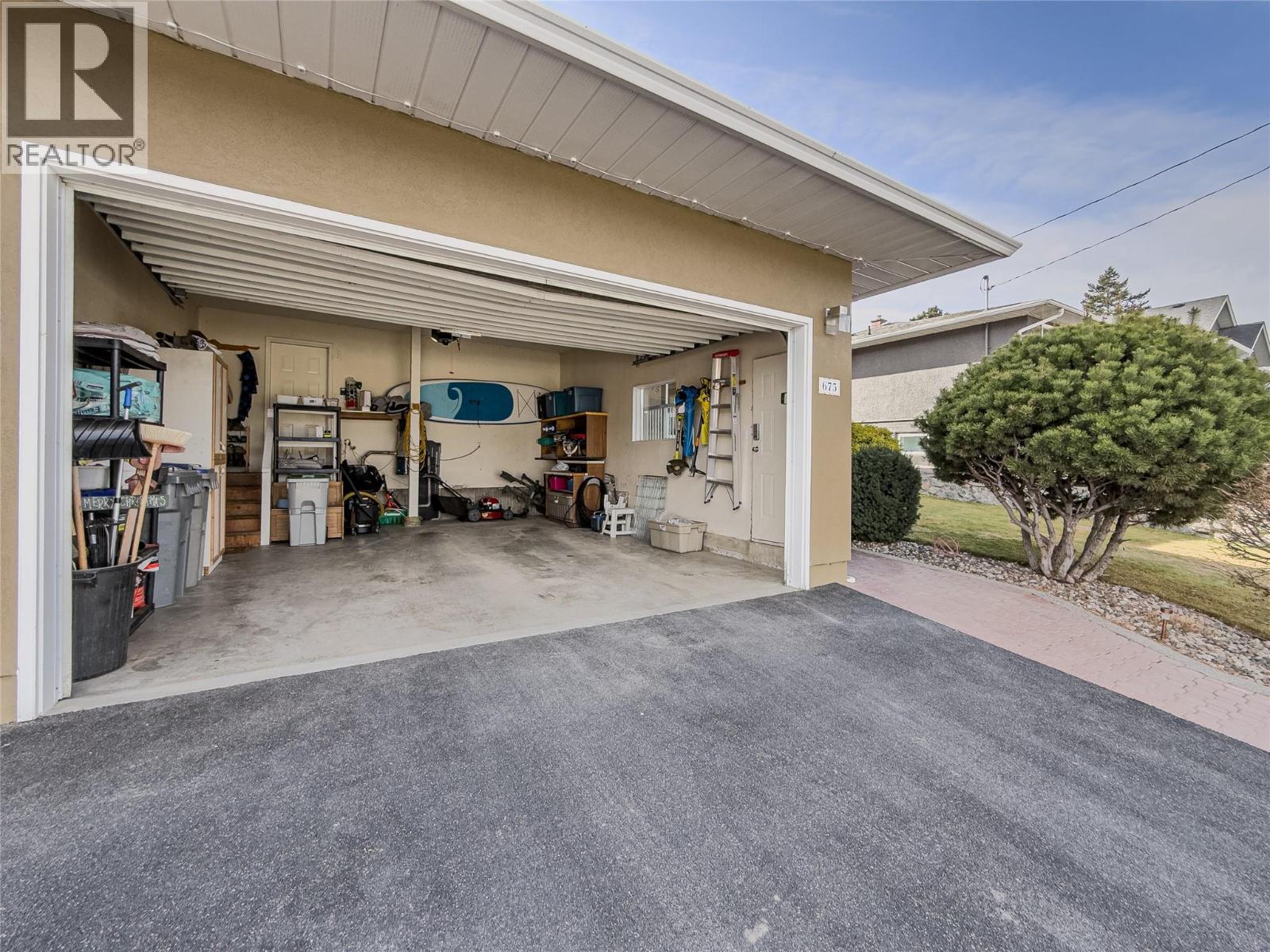 675 Munro Street, Kamloops, British Columbia  V2C 3E5 - Photo 38 - 10377036