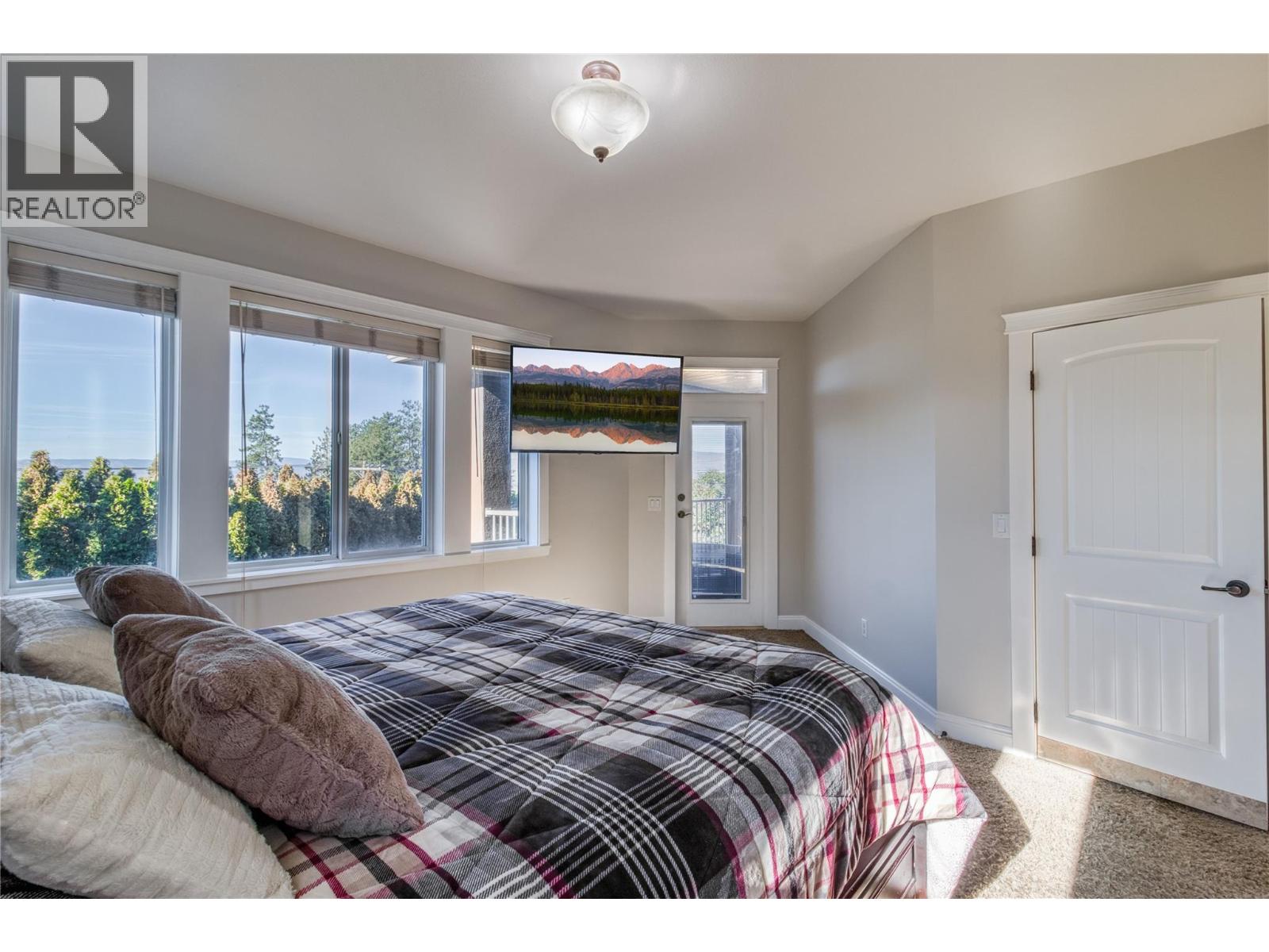 1084 Hume Avenue, Kelowna, British Columbia  V1P 1P2 - Photo 20 - 10377392