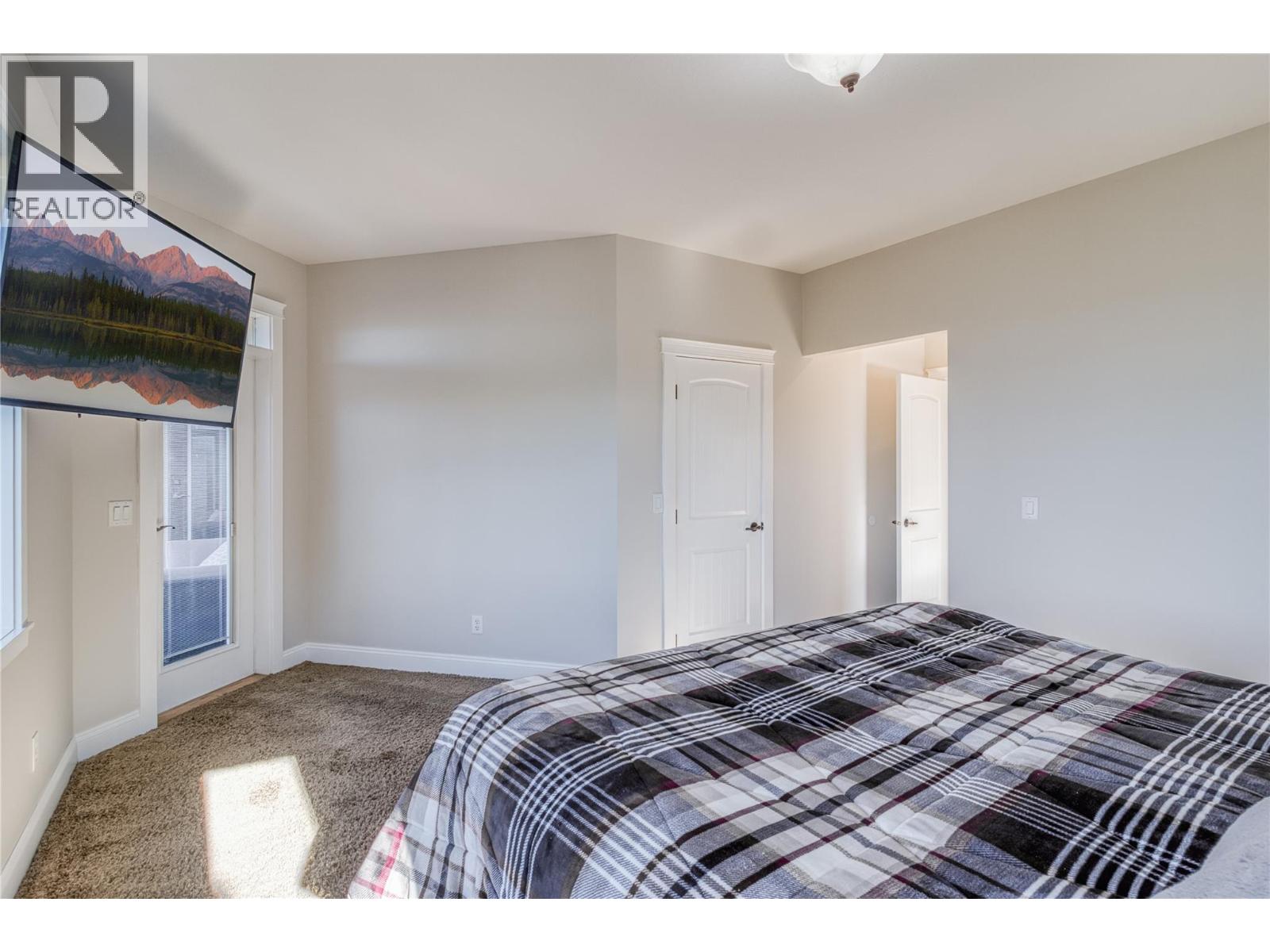 1084 Hume Avenue, Kelowna, British Columbia  V1P 1P2 - Photo 21 - 10377392