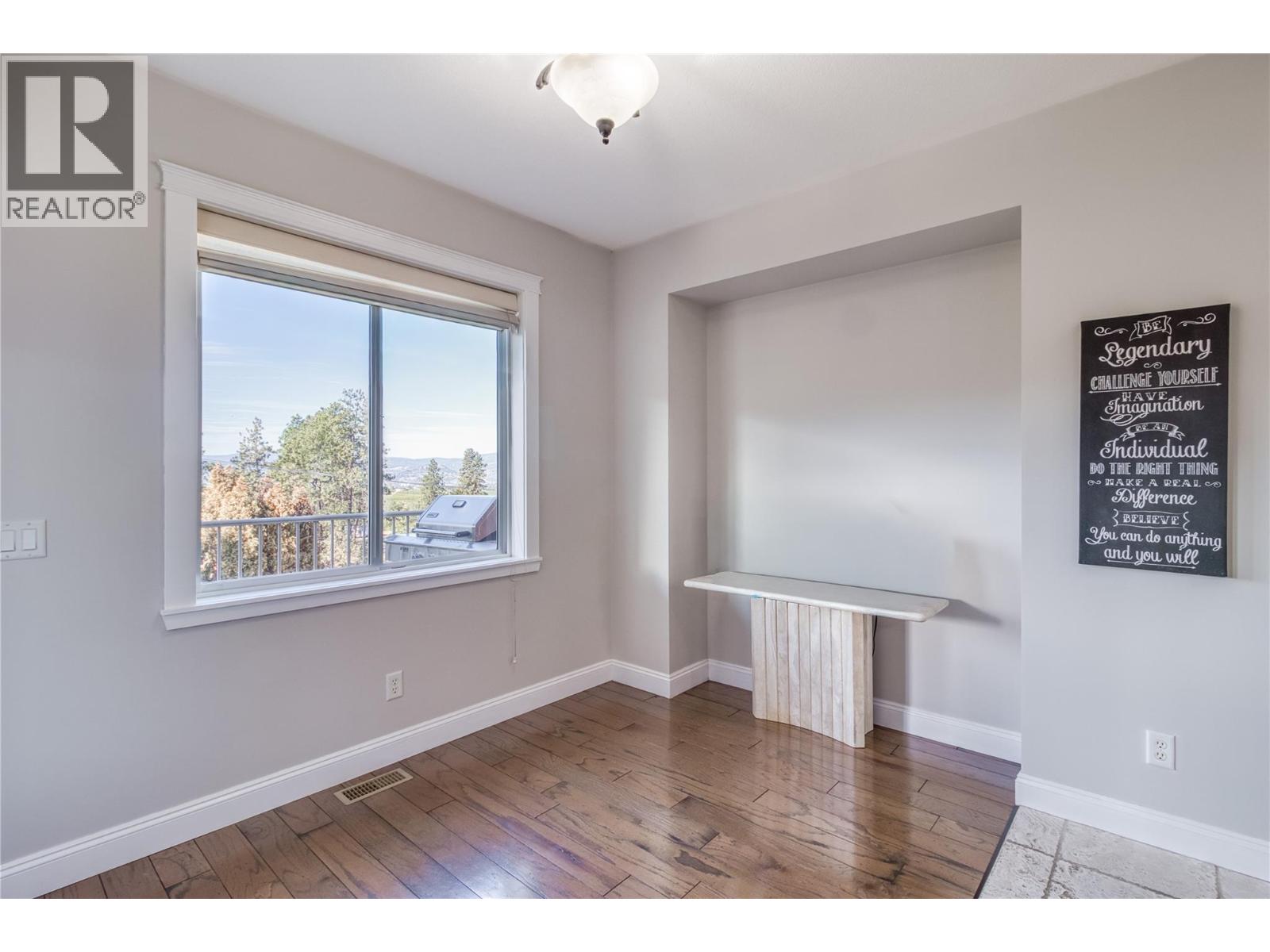 1084 Hume Avenue, Kelowna, British Columbia  V1P 1P2 - Photo 7 - 10377392