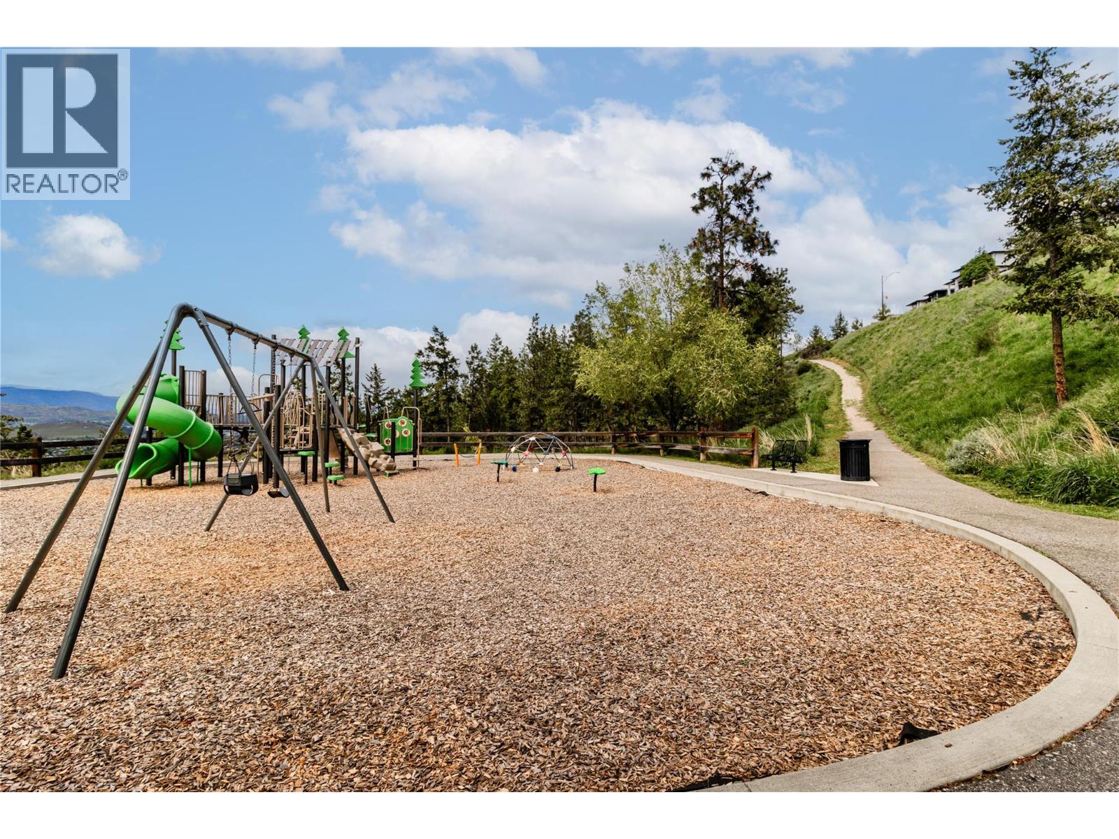 1084 Hume Avenue, Kelowna, British Columbia  V1P 1P2 - Photo 85 - 10377392