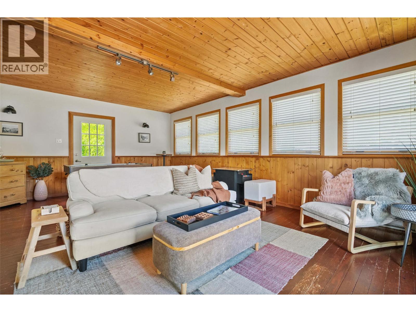 9211 West Avenue, Wilmer, British Columbia  V0A 1K5 - Photo 22 - 10377148