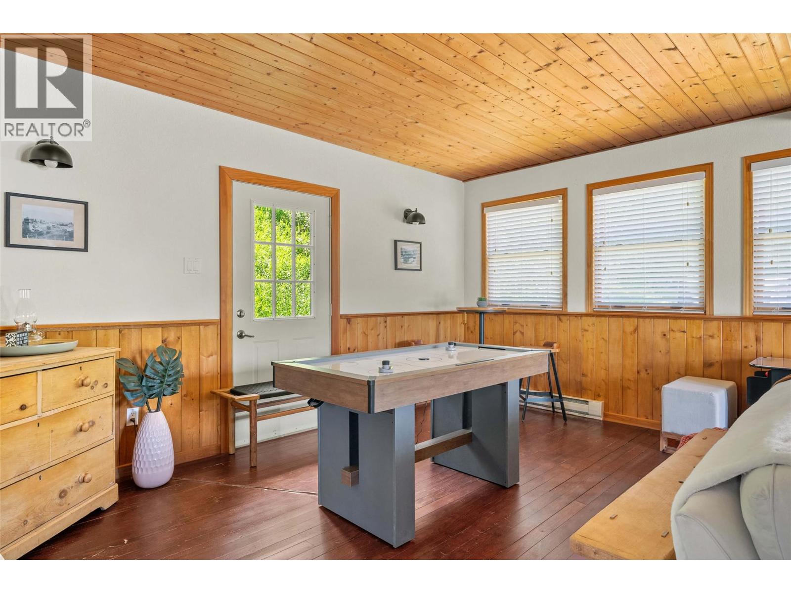 9211 West Avenue, Wilmer, British Columbia  V0A 1K5 - Photo 23 - 10377148