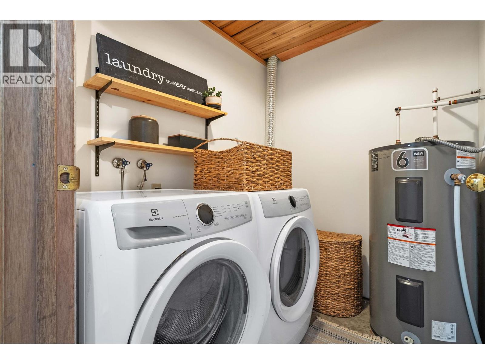 9211 West Avenue, Wilmer, British Columbia  V0A 1K5 - Photo 45 - 10377148