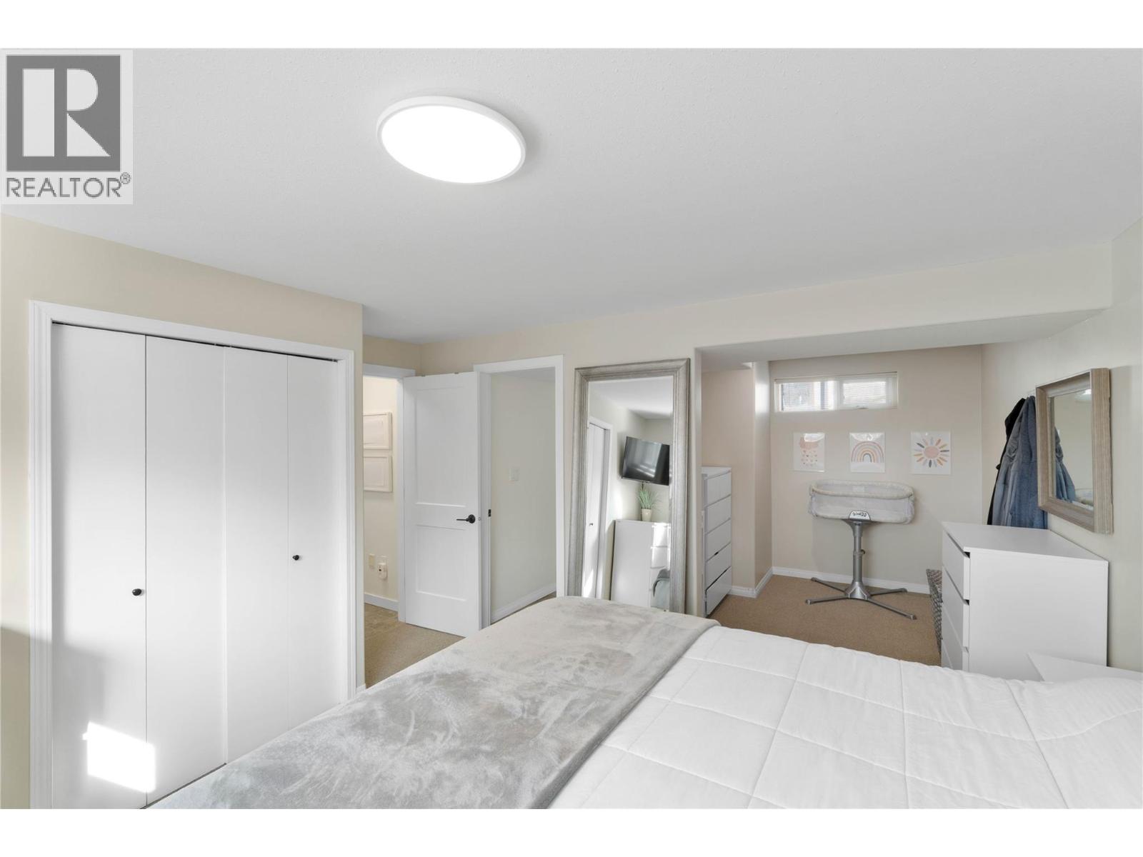 1077 Desmond Place, Kamloops, British Columbia  V2B 5L2 - Photo 17 - 10369826