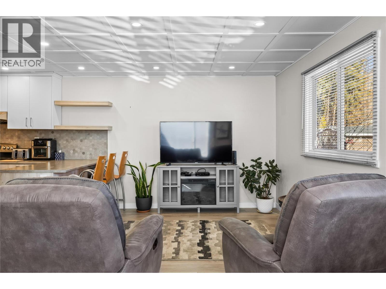 1999 97 Highway S Unit# 266, West Kelowna, British Columbia  V1Z 1B2 - Photo 35 - 10377395