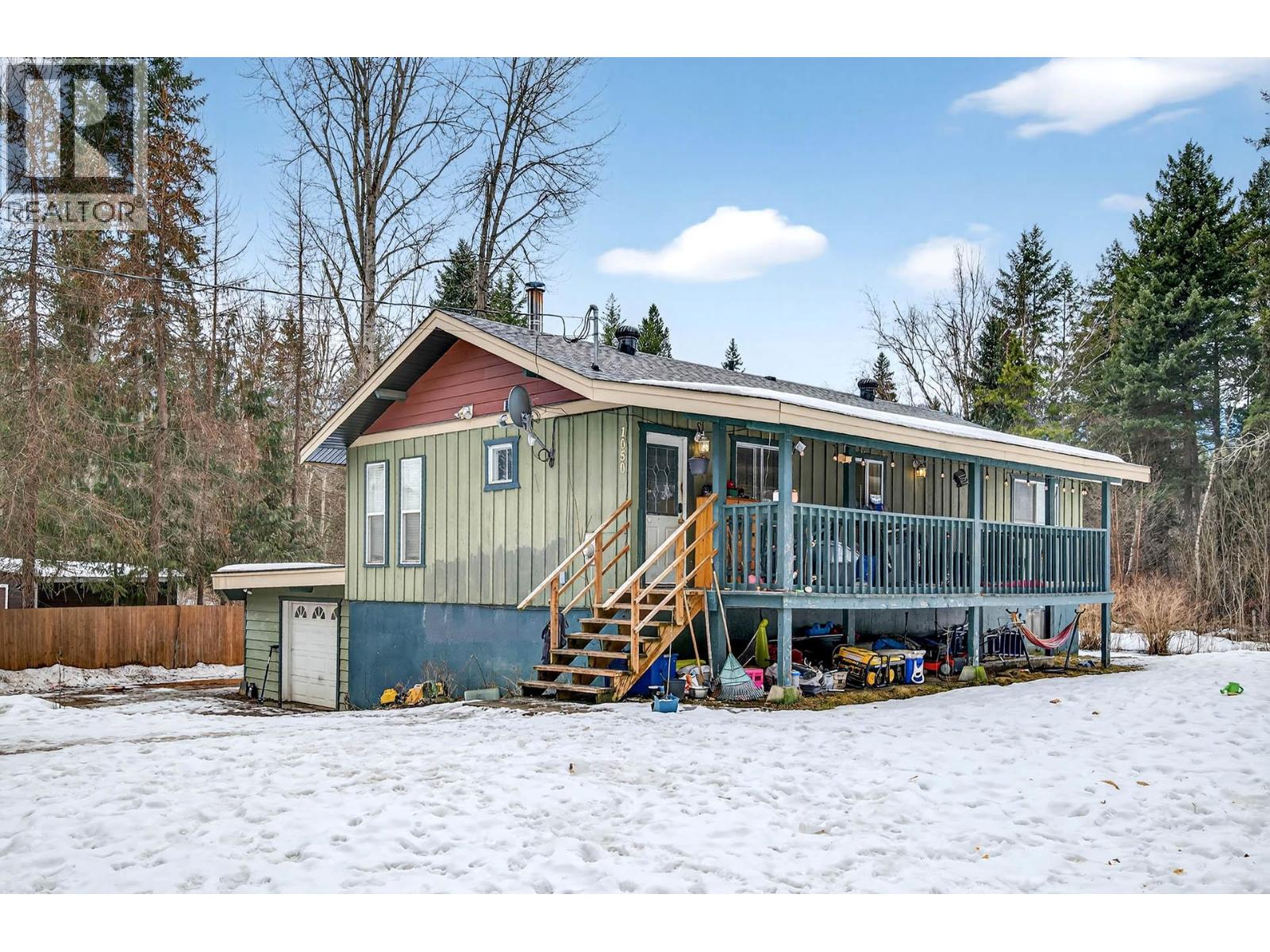 1050 Scott Drive, Clearwater, British Columbia  V0E 1N2 - Photo 1 - 10377091