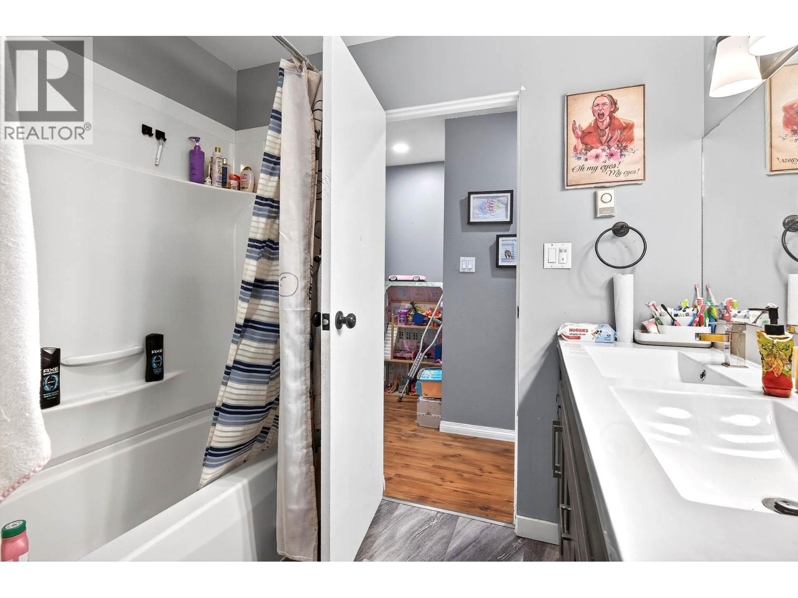 1050 Scott Drive, Clearwater, British Columbia  V0E 1N2 - Photo 17 - 10377091