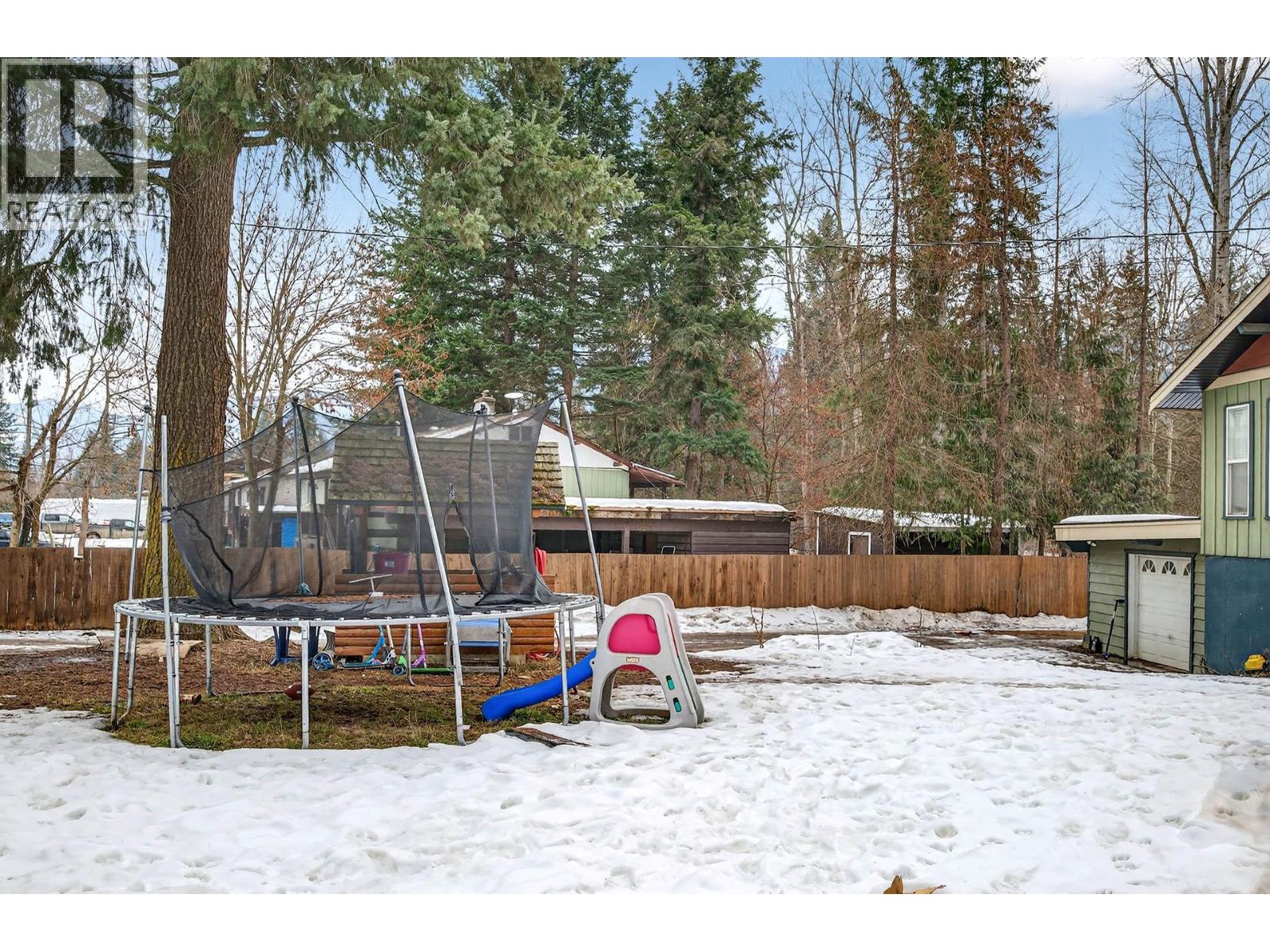 1050 Scott Drive, Clearwater, British Columbia  V0E 1N2 - Photo 38 - 10377091