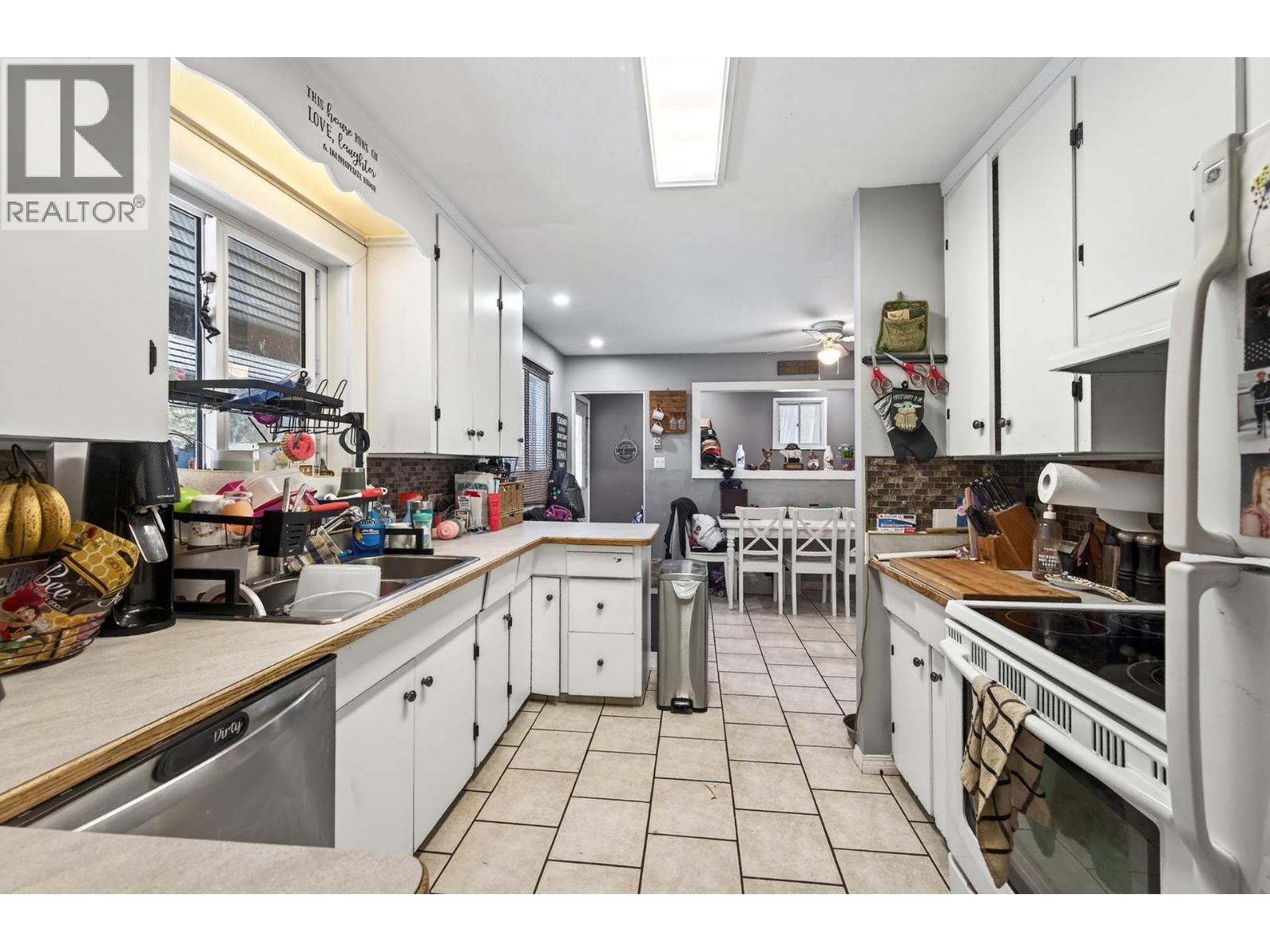 1050 Scott Drive, Clearwater, British Columbia  V0E 1N2 - Photo 4 - 10377091