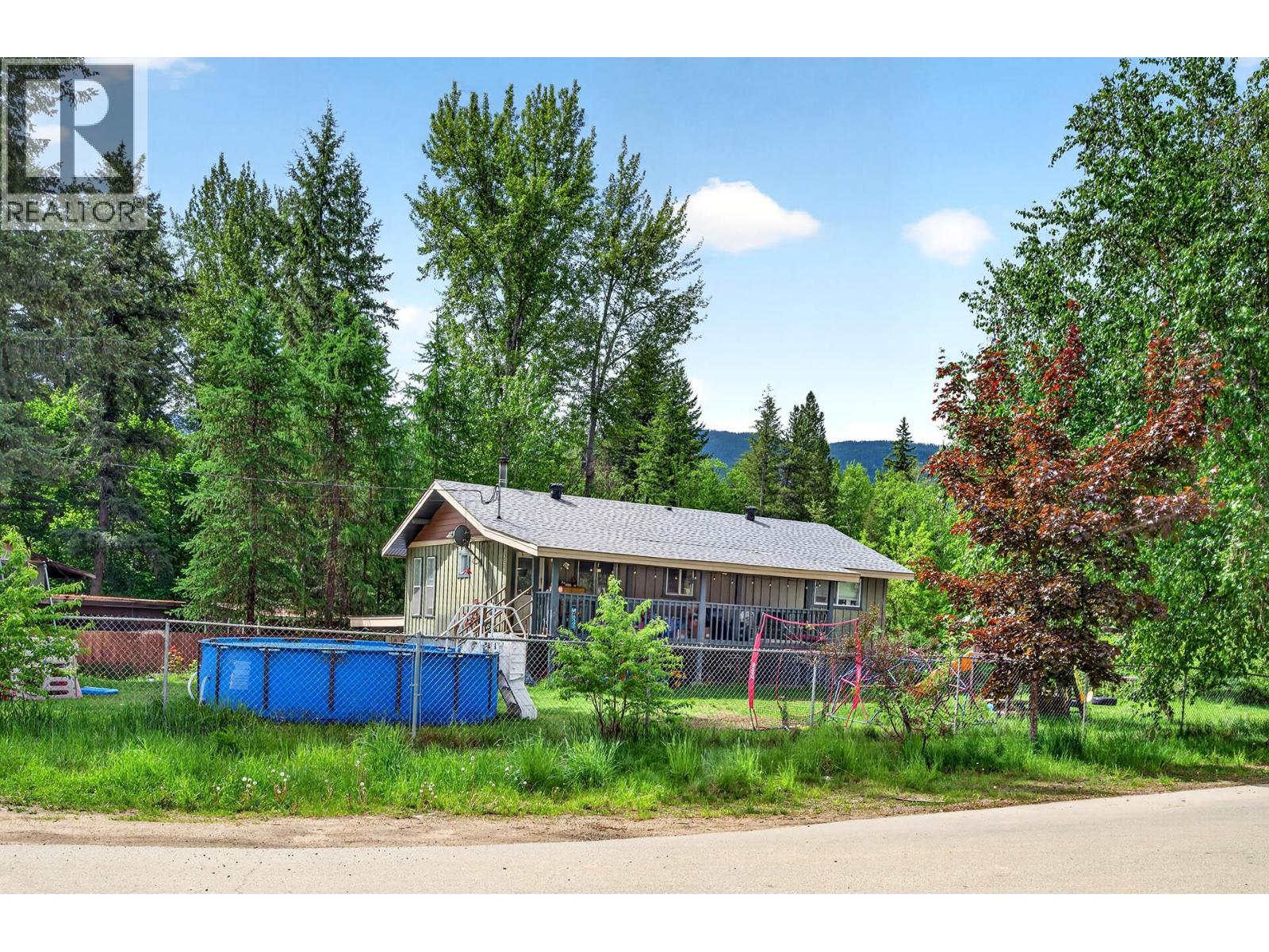 1050 Scott Drive, Clearwater, British Columbia  V0E 1N2 - Photo 51 - 10377091