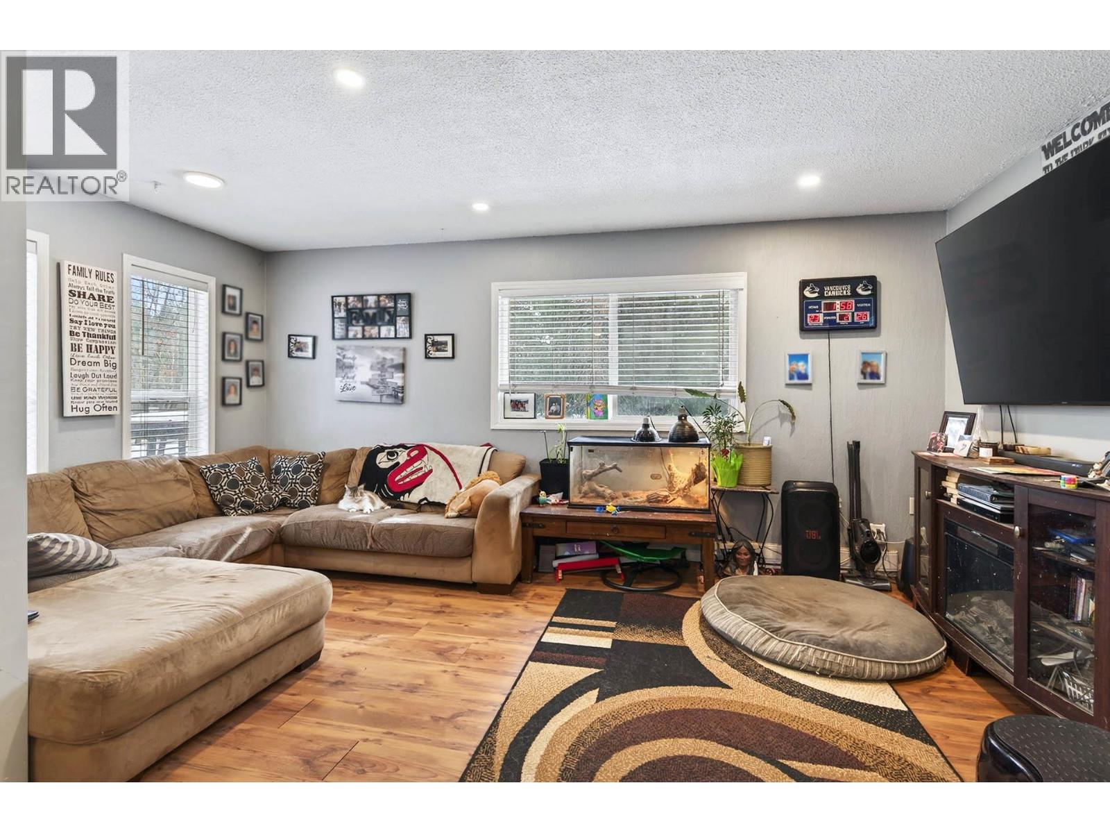 1050 Scott Drive, Clearwater, British Columbia  V0E 1N2 - Photo 8 - 10377091