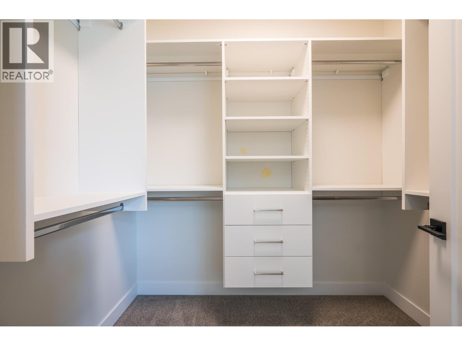 723 Lyne Road, Kamloops, British Columbia  V2B 6Z7 - Photo 13 - 10377417