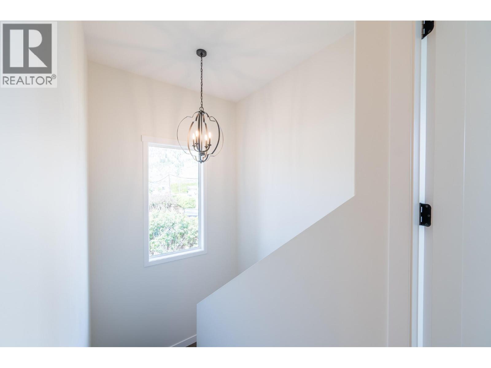 723 Lyne Road, Kamloops, British Columbia  V2B 6Z7 - Photo 9 - 10377417