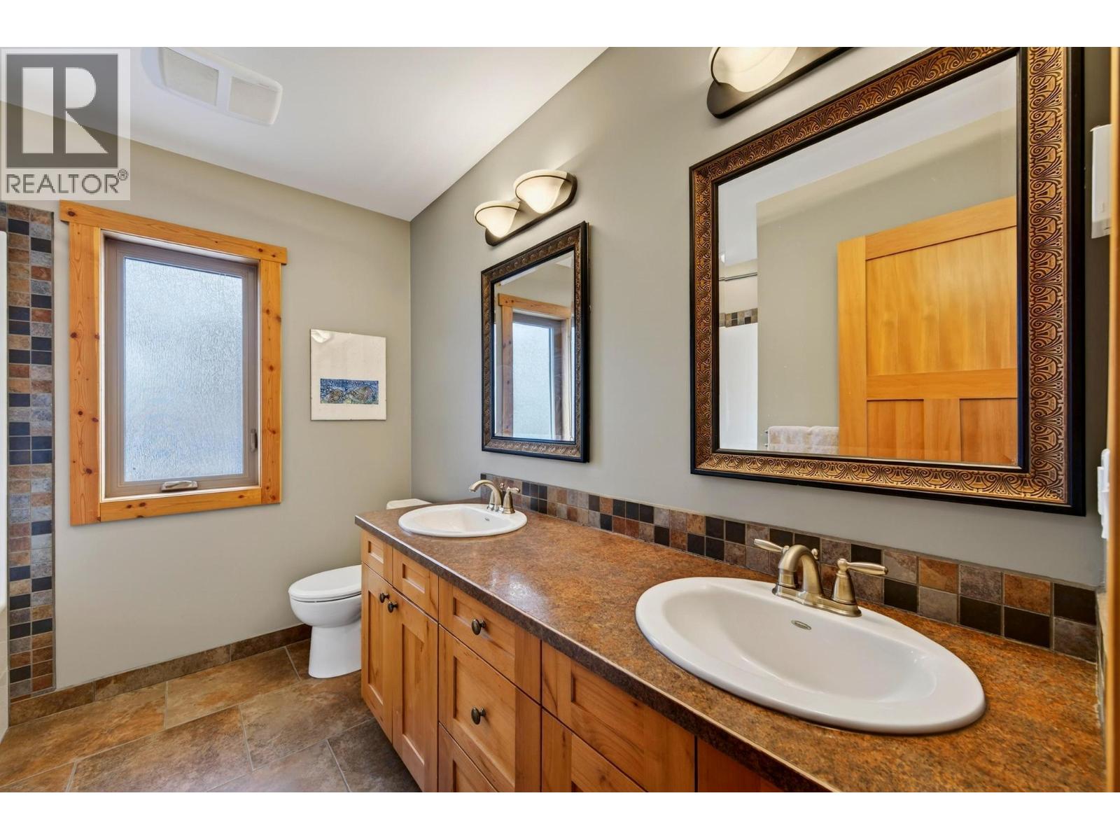 1417 Granite Drive, Golden, British Columbia  V0A 1H3 - Photo 15 - 10377381