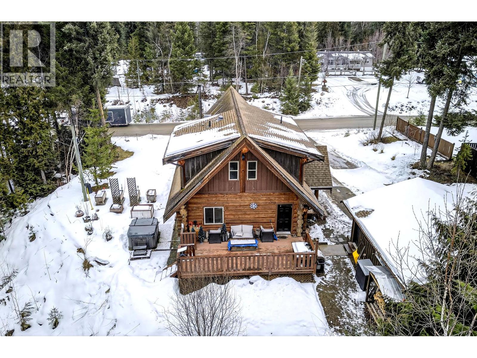 165 Ogden Road, Clearwater, British Columbia  V0E 1N1 - Photo 40 - 10377102