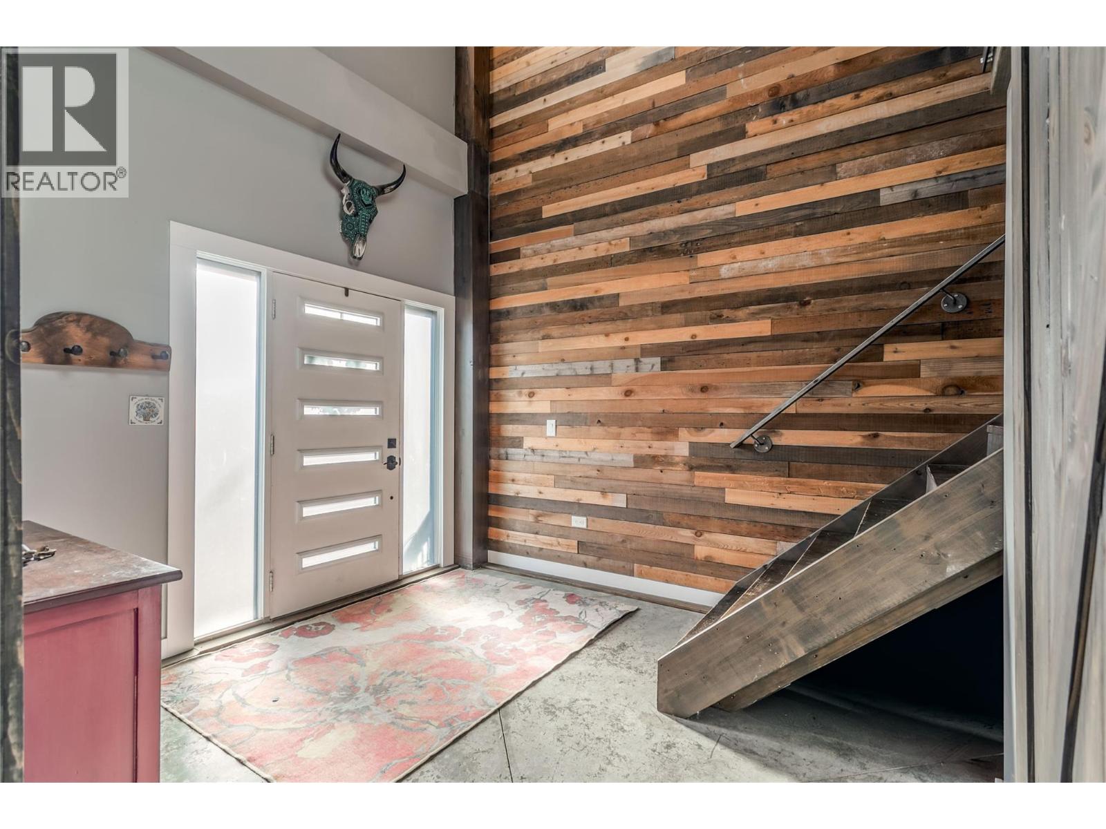 761 Fairbridge Road, Kelowna, British Columbia  V1Z 3W3 - Photo 6 - 10376948