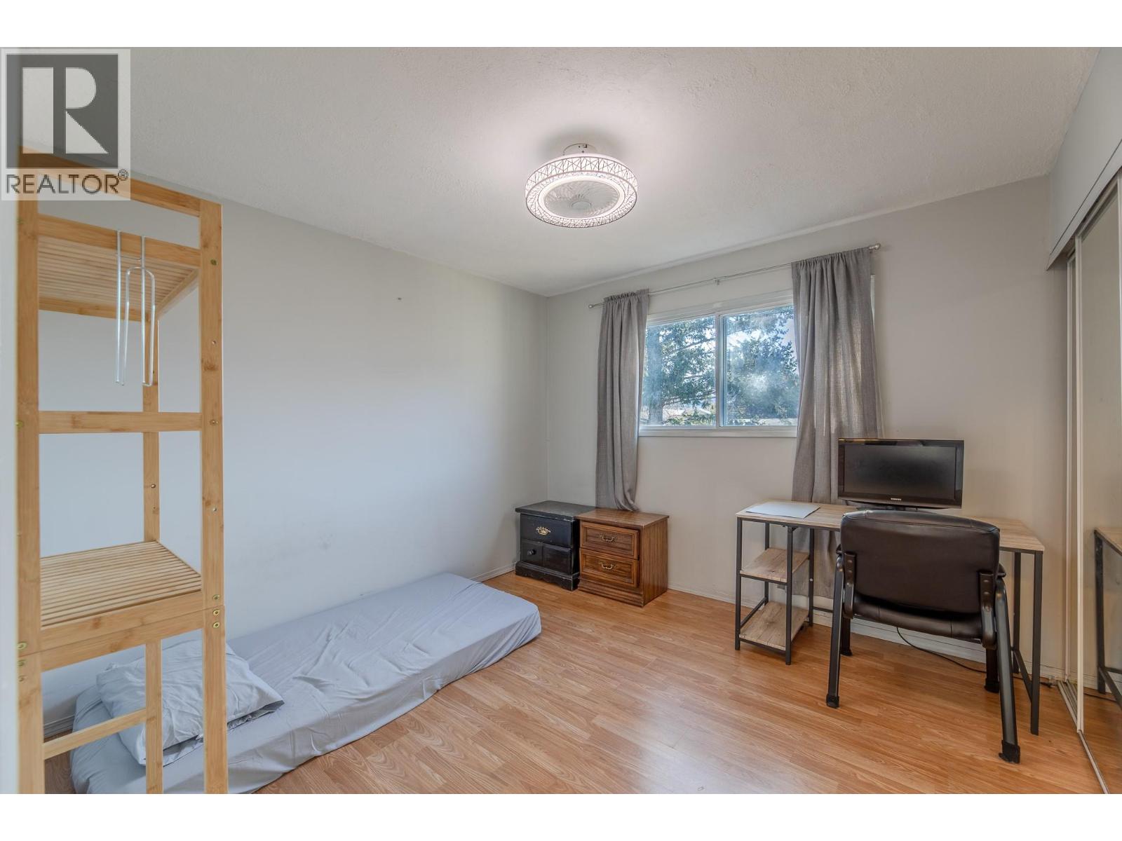 376 Green Avenue W, Penticton, British Columbia  V2A 3T3 - Photo 29 - 10377451