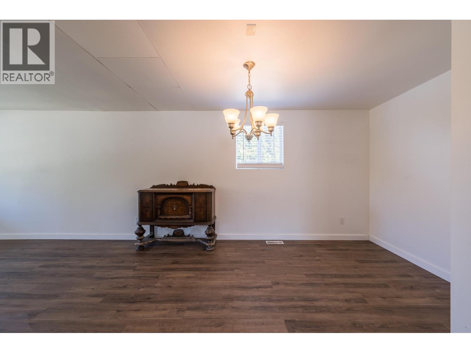 1276 Garcia Street, Merritt, British Columbia  V1K 1B8 - Photo 7 - 10377448