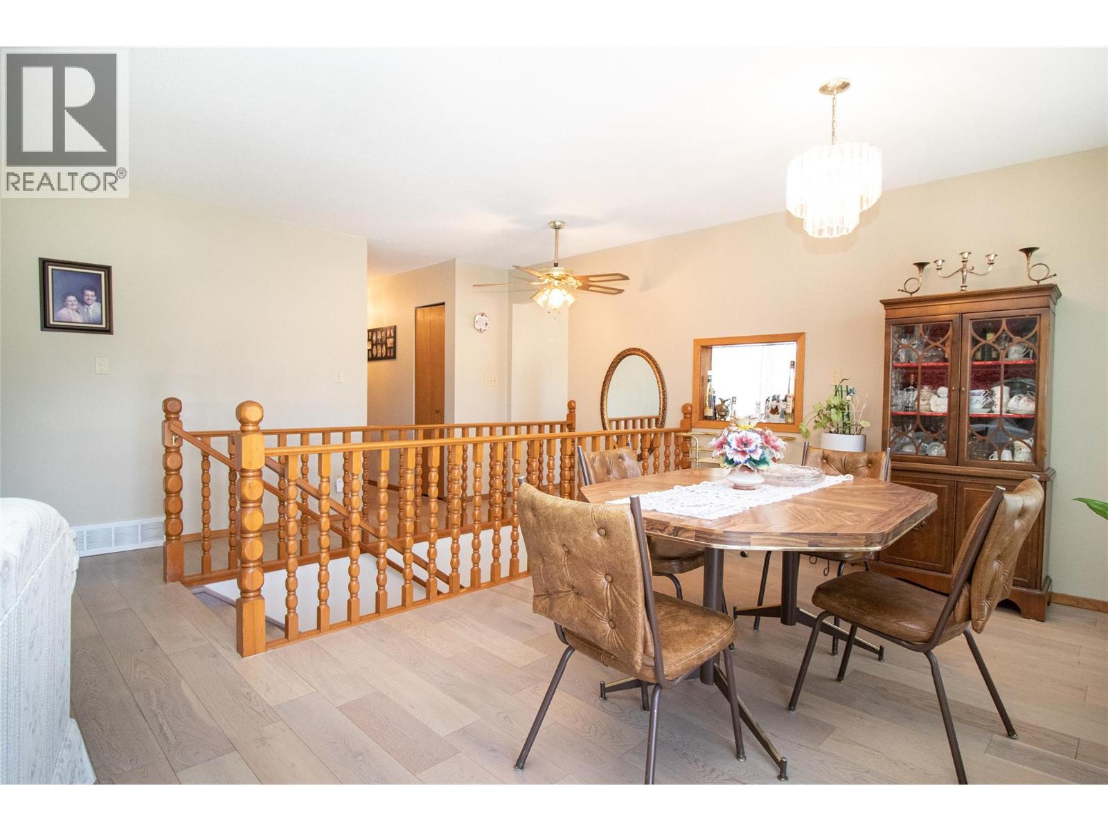 532 O'keefe Court, Kelowna, British Columbia  V1X 6B1 - Photo 2 - 10377433