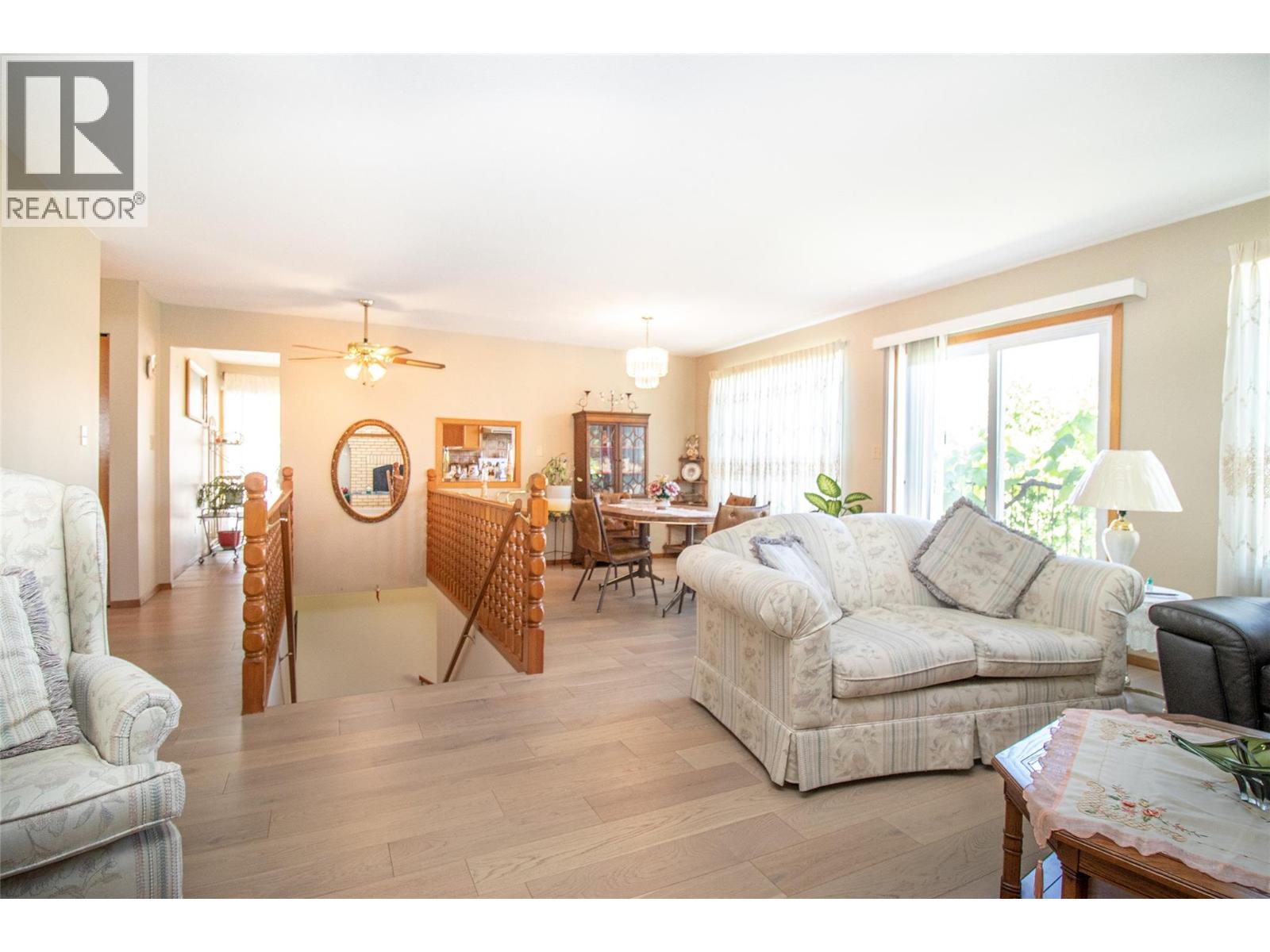 532 O'keefe Court, Kelowna, British Columbia  V1X 6B1 - Photo 7 - 10377433