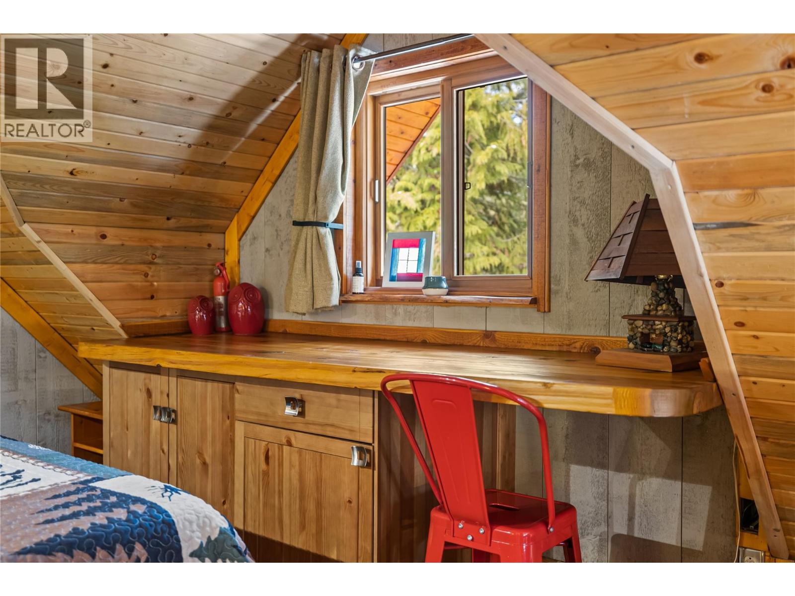 16320 Bowe Road, Crawford Bay, British Columbia  V0B 1E0 - Photo 28 - 10377425