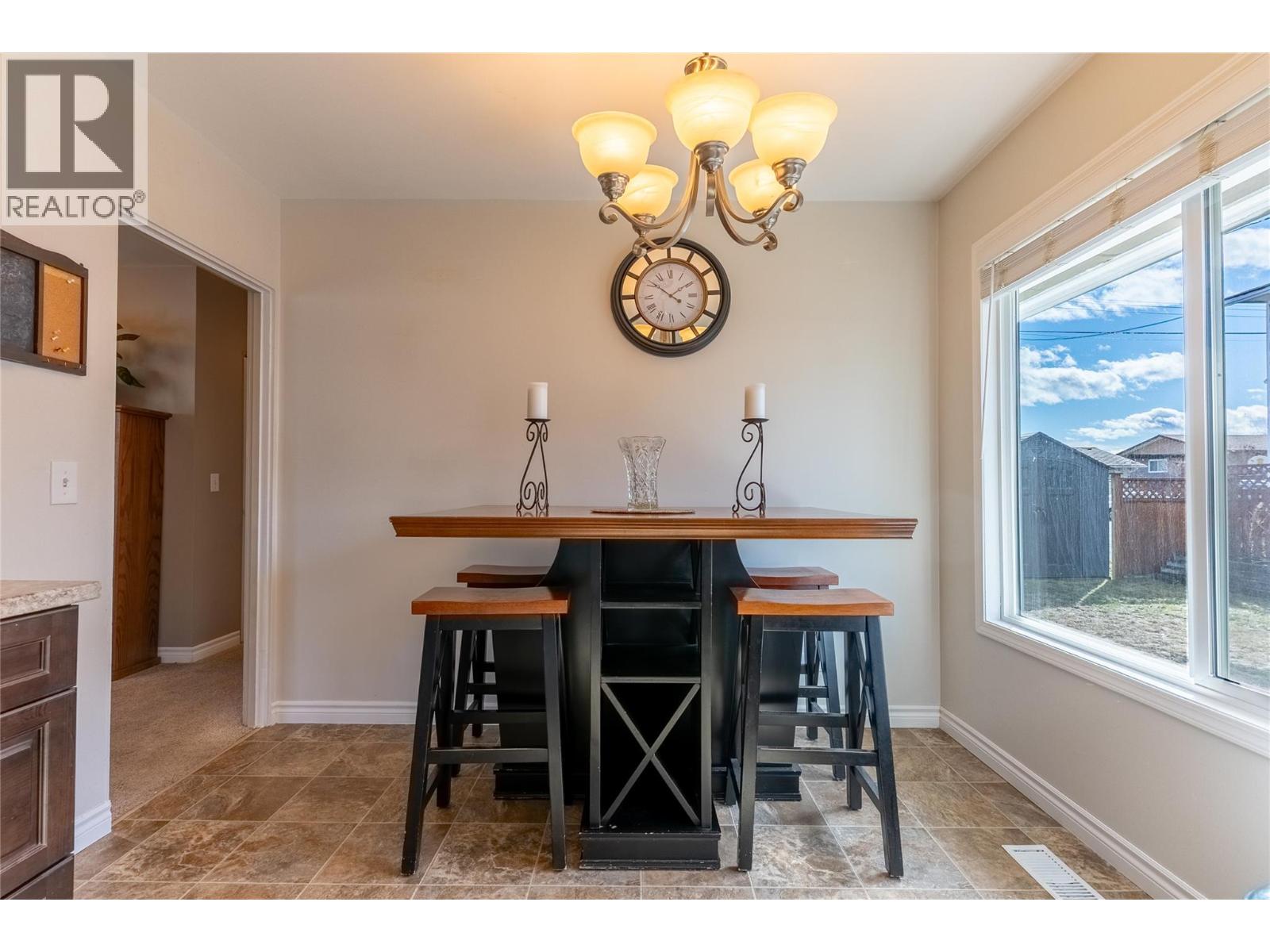 611 Pine Street, Ashcroft, British Columbia  V0K 1A0 - Photo 11 - 10377400