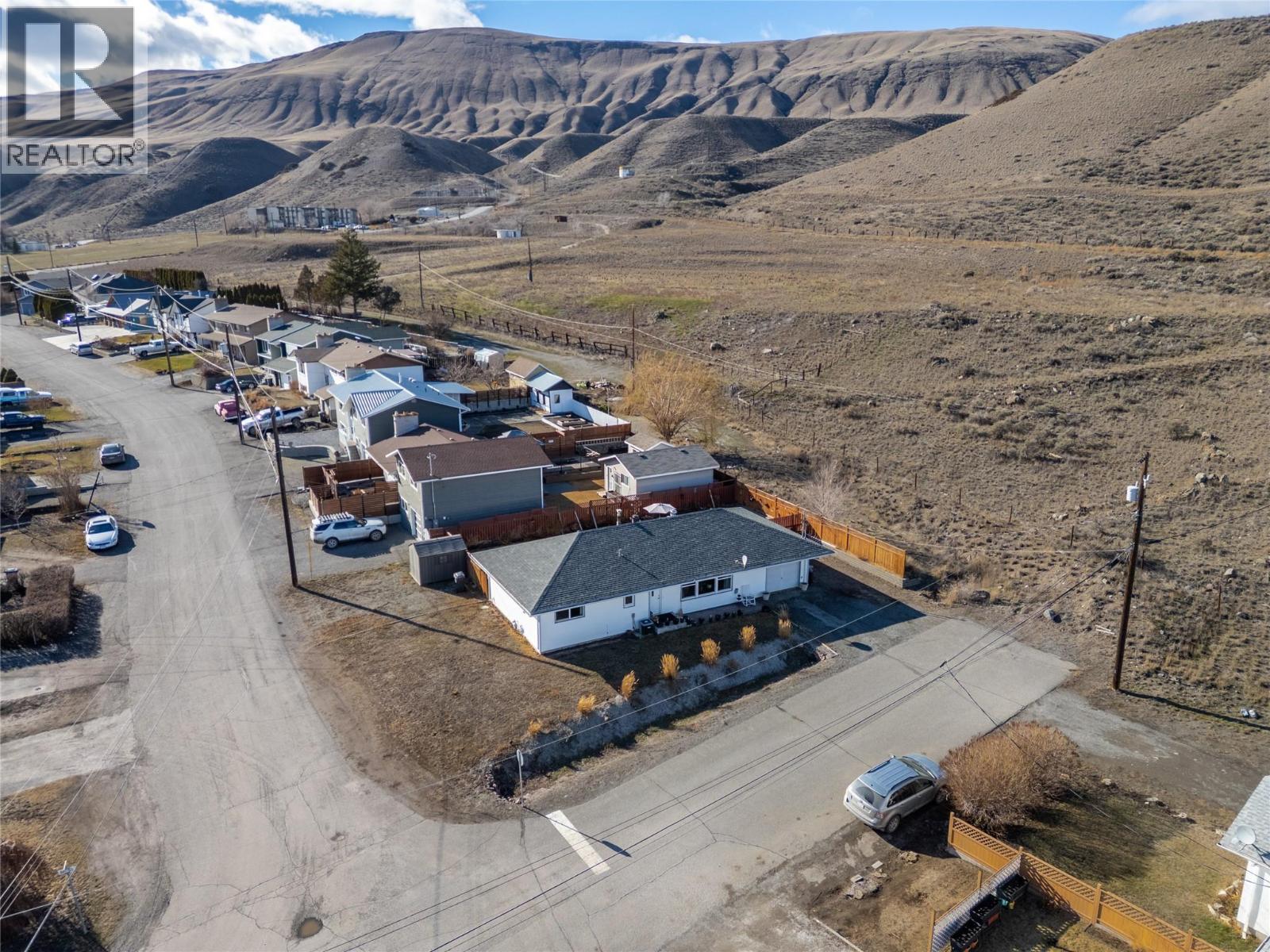 611 Pine Street, Ashcroft, British Columbia  V0K 1A0 - Photo 5 - 10377400