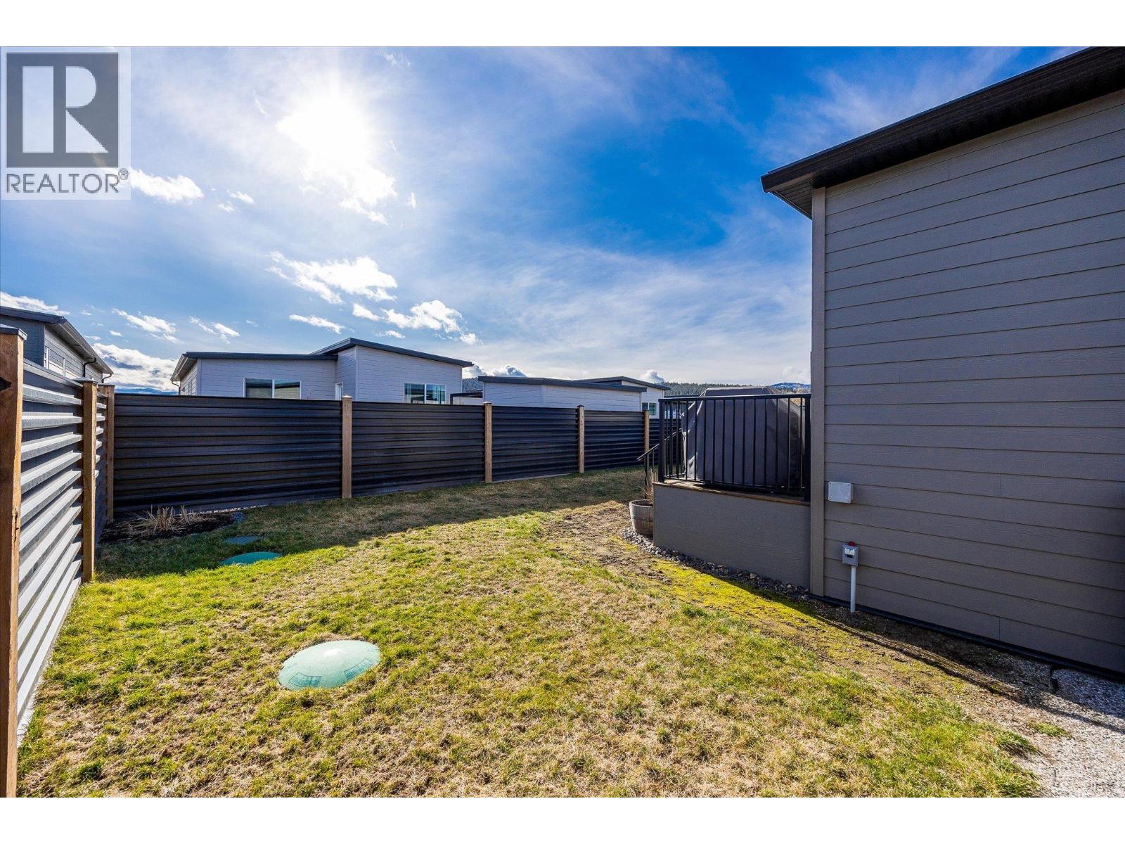 8900 Jim Bailey Road Unit# 37, Kelowna, British Columbia  V4V 1S4 - Photo 35 - 10377079