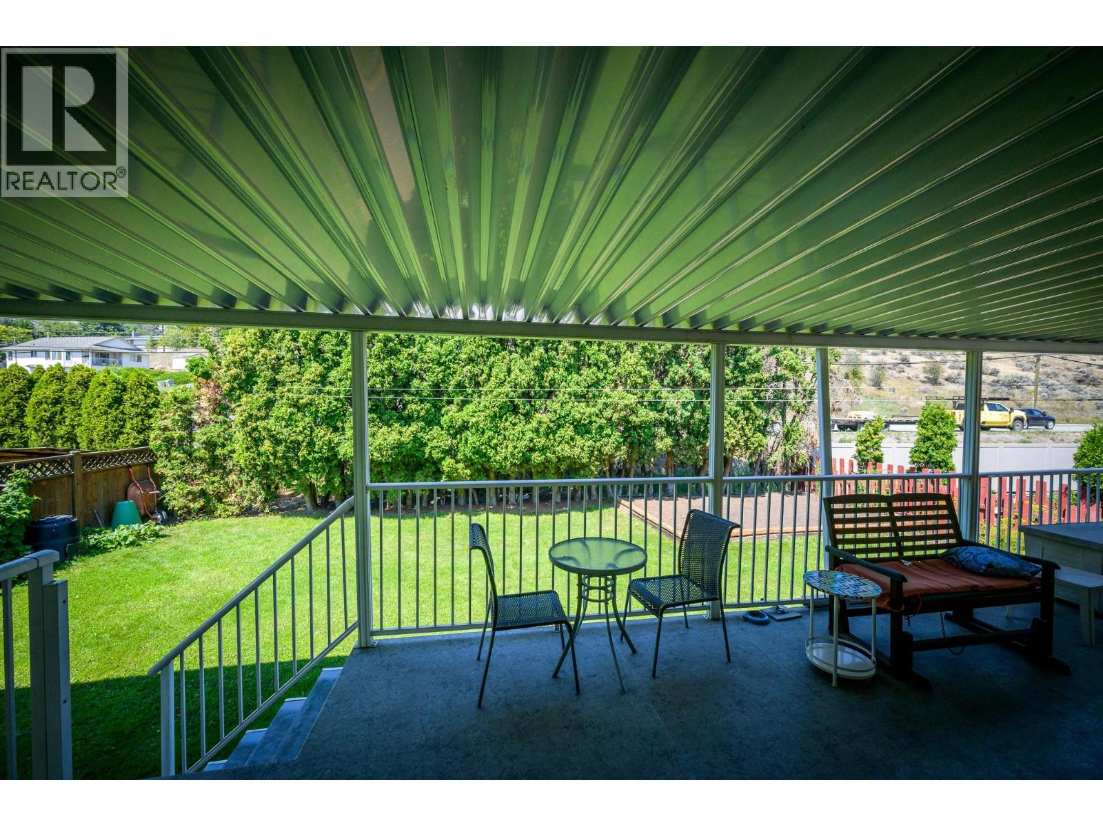 1743 Sheridan Drive, Kamloops, British Columbia  V2B 6B1 - Photo 14 - 10377452