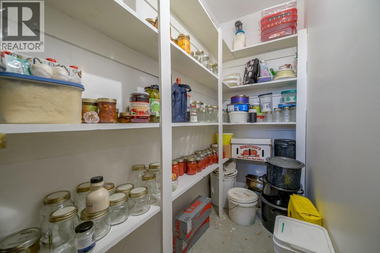 1743 Sheridan Drive, Kamloops, British Columbia  V2B 6B1 - Photo 25 - 10377452