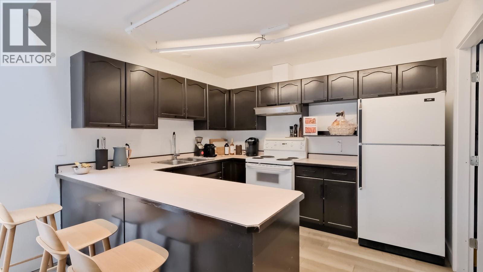 248 Abbott Street Unit# 102, Penticton, British Columbia  V2A 4J4 - Photo 13 - 10377446