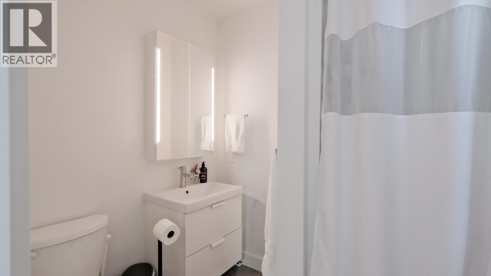 248 Abbott Street Unit# 102, Penticton, British Columbia  V2A 4J4 - Photo 18 - 10377446