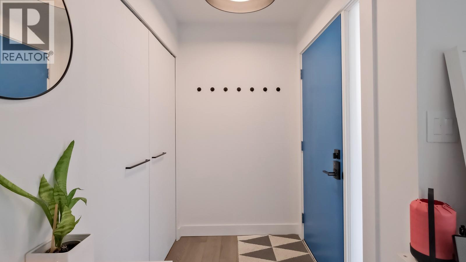 248 Abbott Street Unit# 102, Penticton, British Columbia  V2A 4J4 - Photo 2 - 10377446