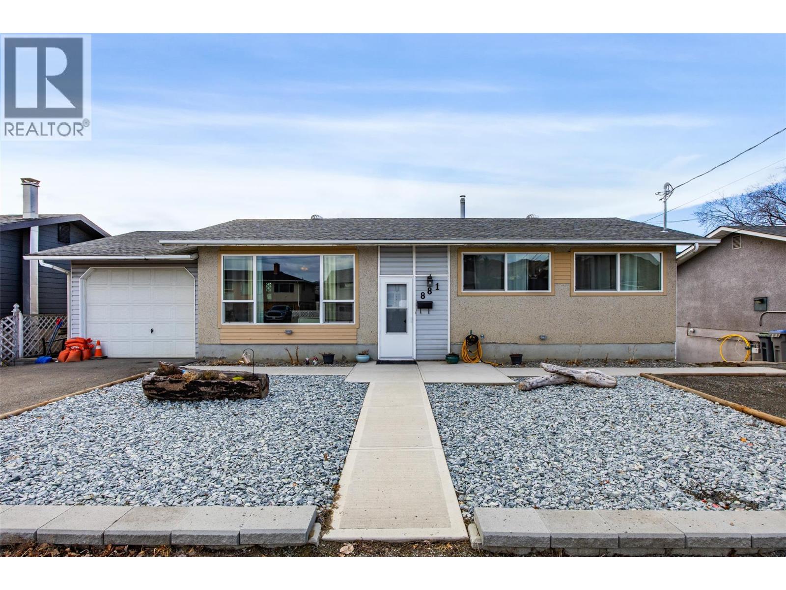 881 Pembroke Avenue, Kamloops, British Columbia  V2B 1Z2 - Photo 1 - 10377403