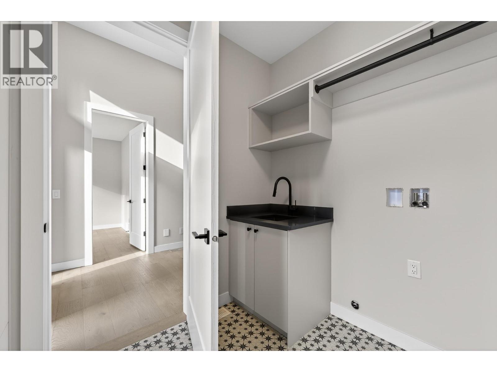 2138 Linfield Drive, Kamloops, British Columbia  V1S 0G3 - Photo 14 - 10377458