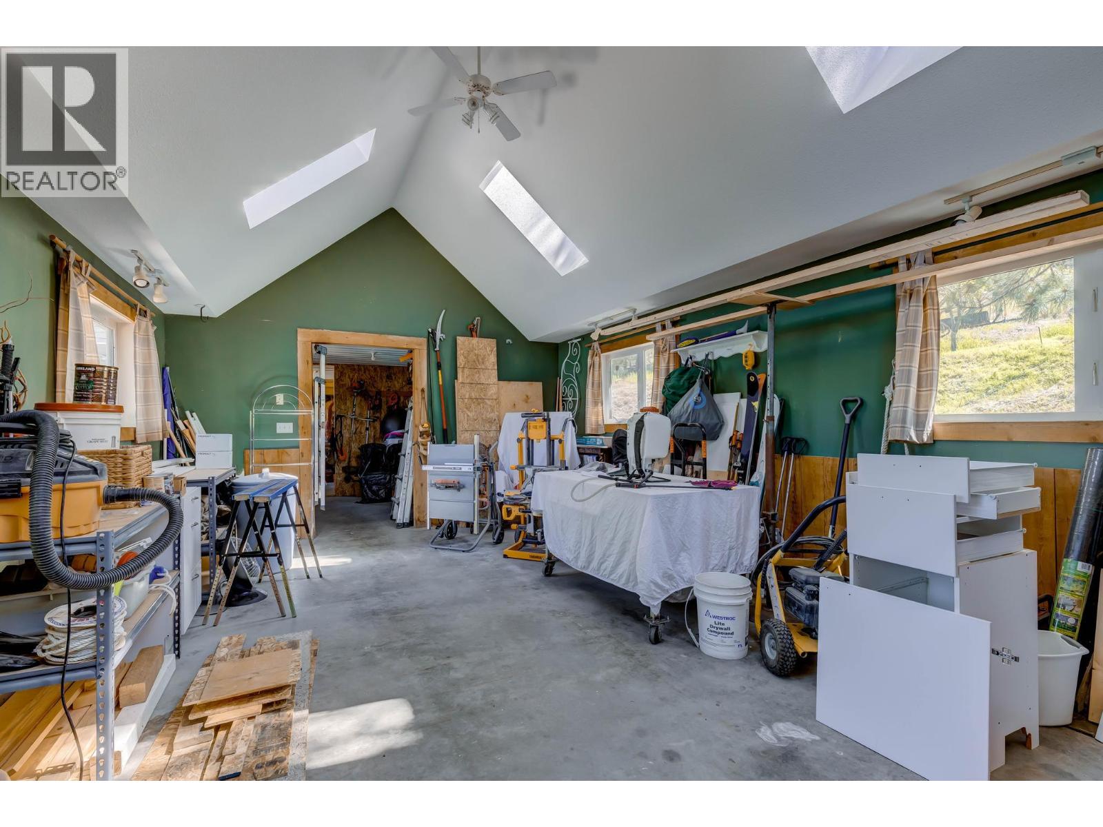 10987 Hare Road, Lake Country, British Columbia  V4V 2H6 - Photo 38 - 10376829