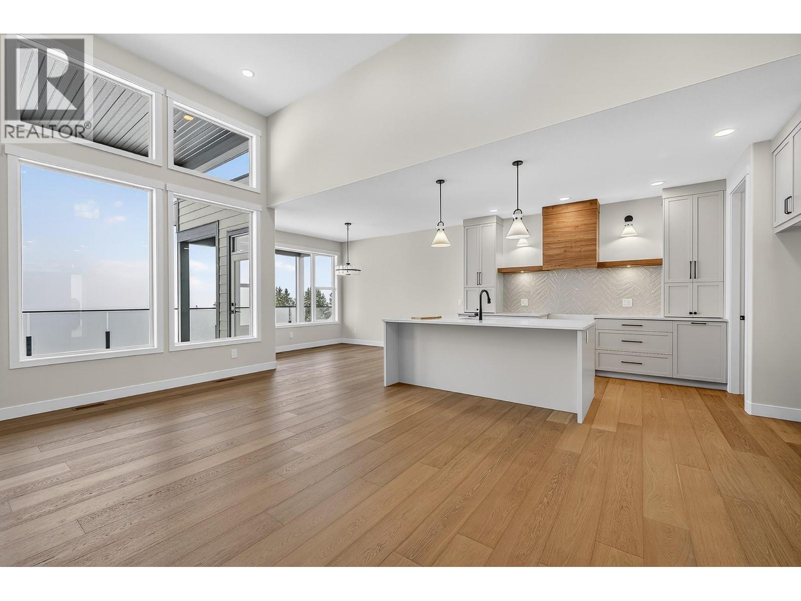 2140 Linfield Drive, Kamloops, British Columbia  V1S 0G3 - Photo 11 - 10377462