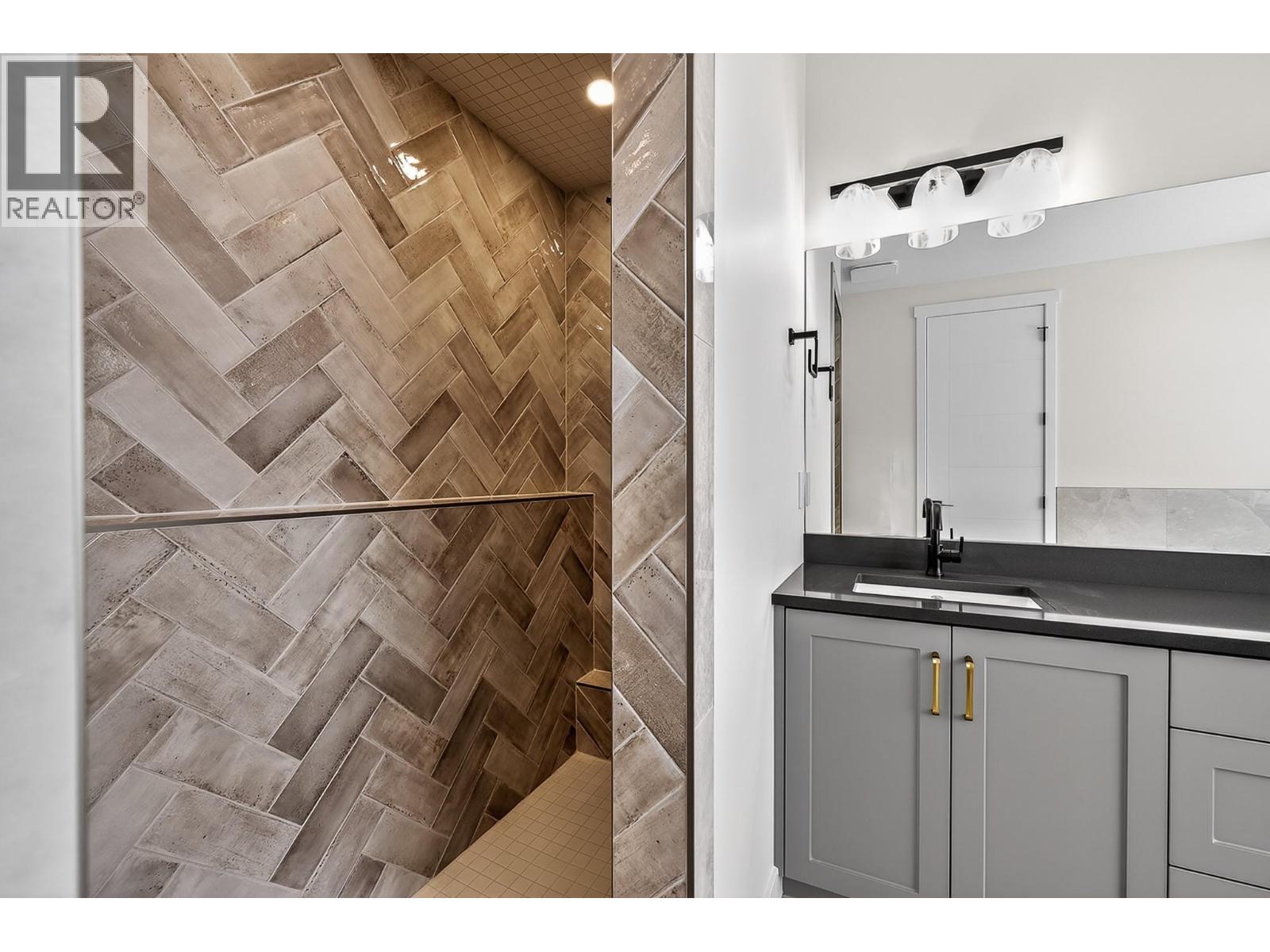 2140 Linfield Drive, Kamloops, British Columbia  V1S 0G3 - Photo 24 - 10377462